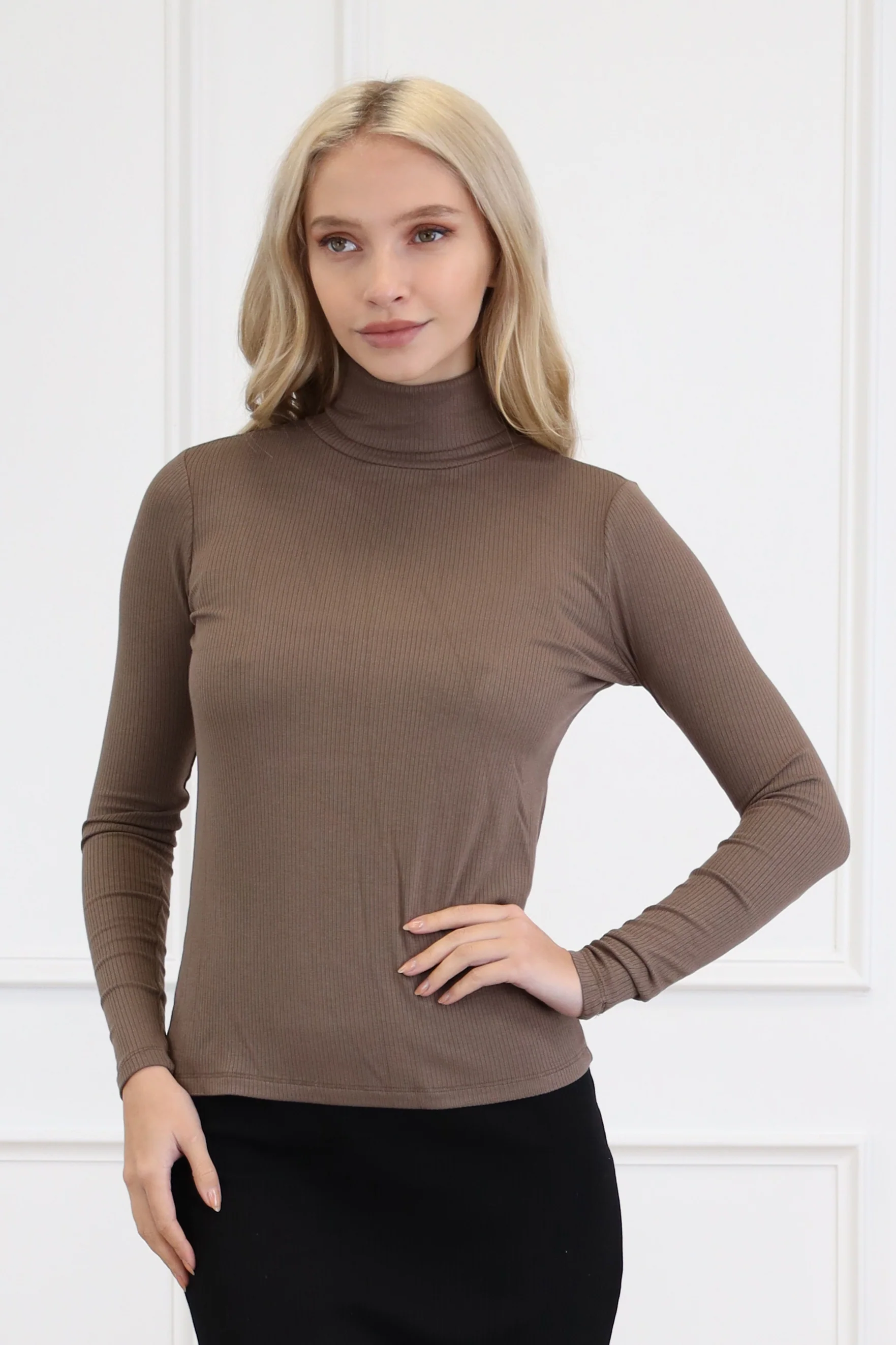 Soft Rib Turtleneck - Image 4