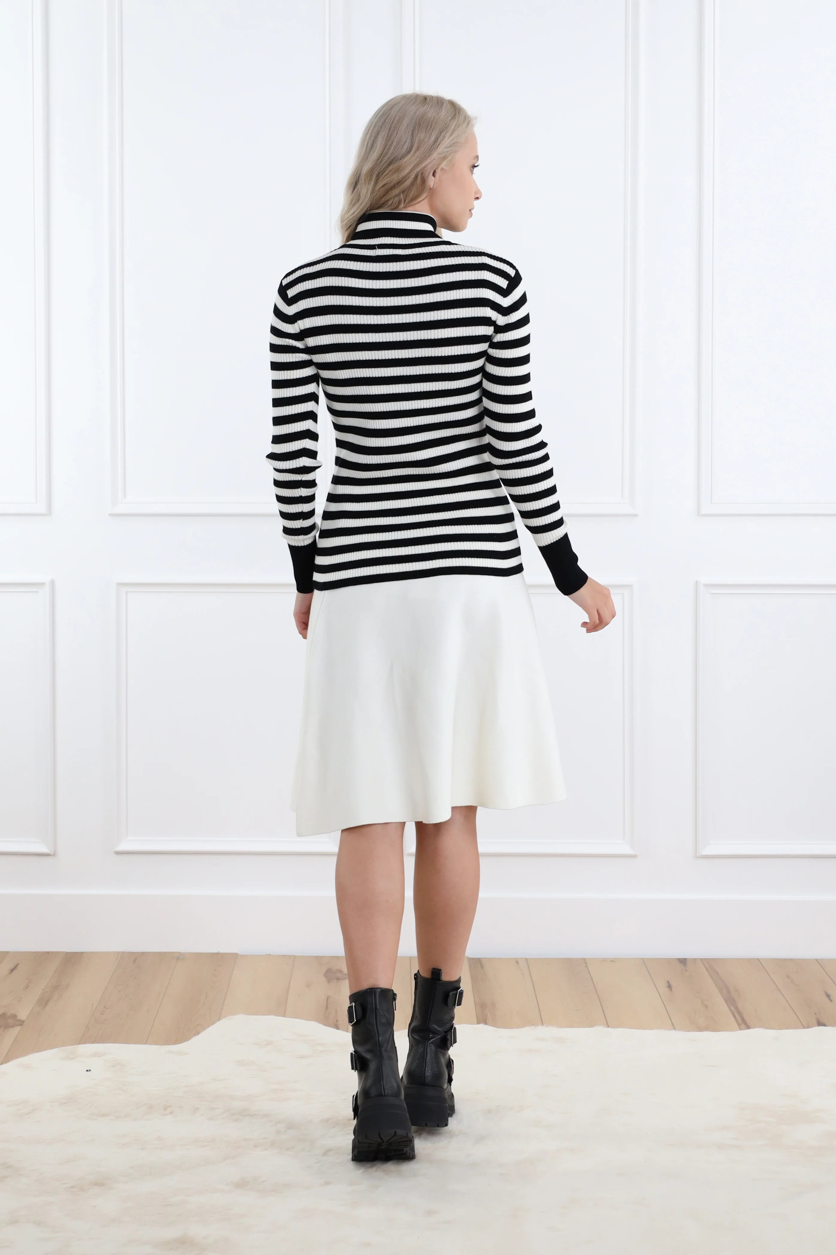 Basic Knit Skirt - 23" - Image 7