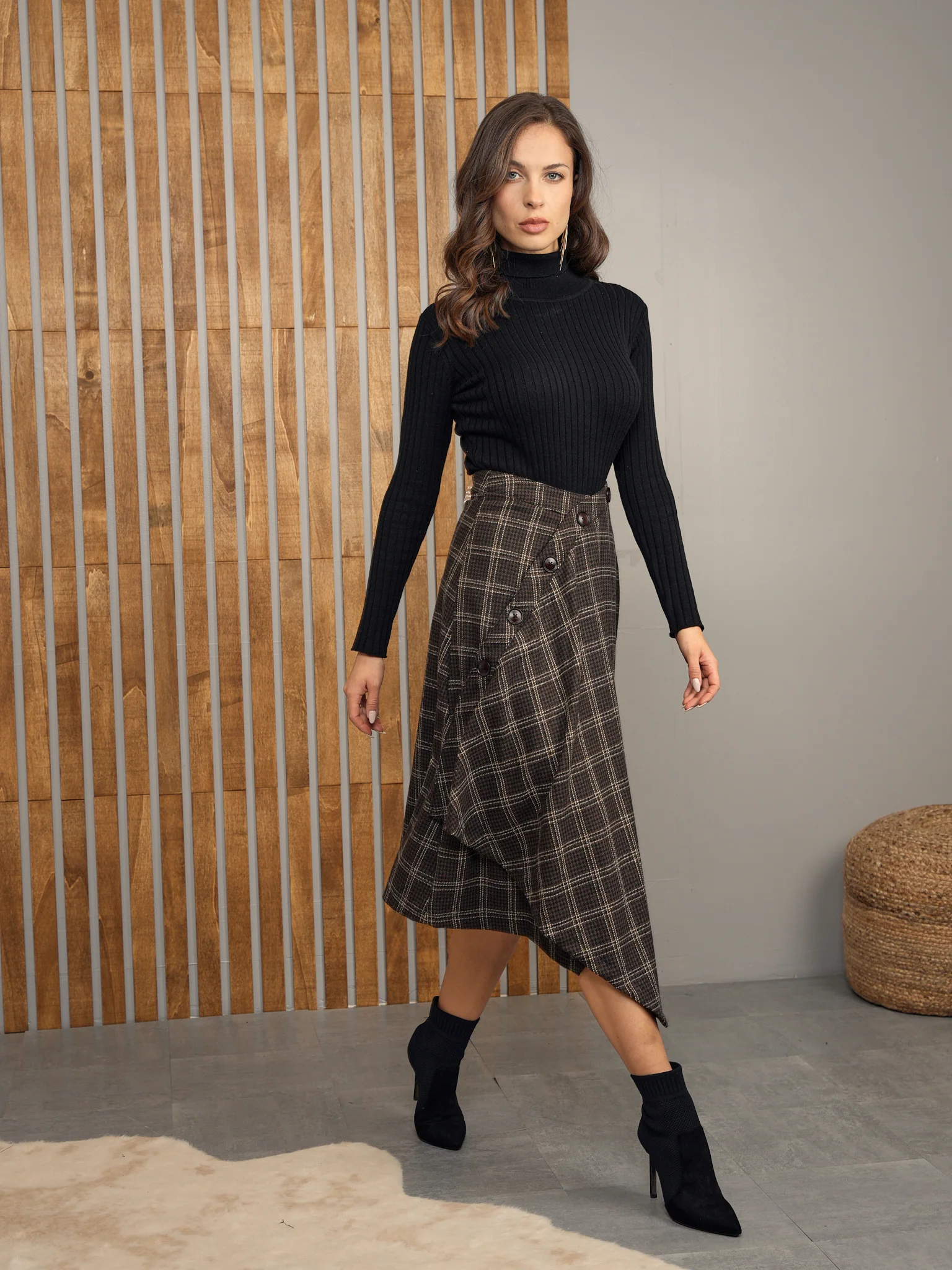 Basic Knit Turtleneck - Image 16