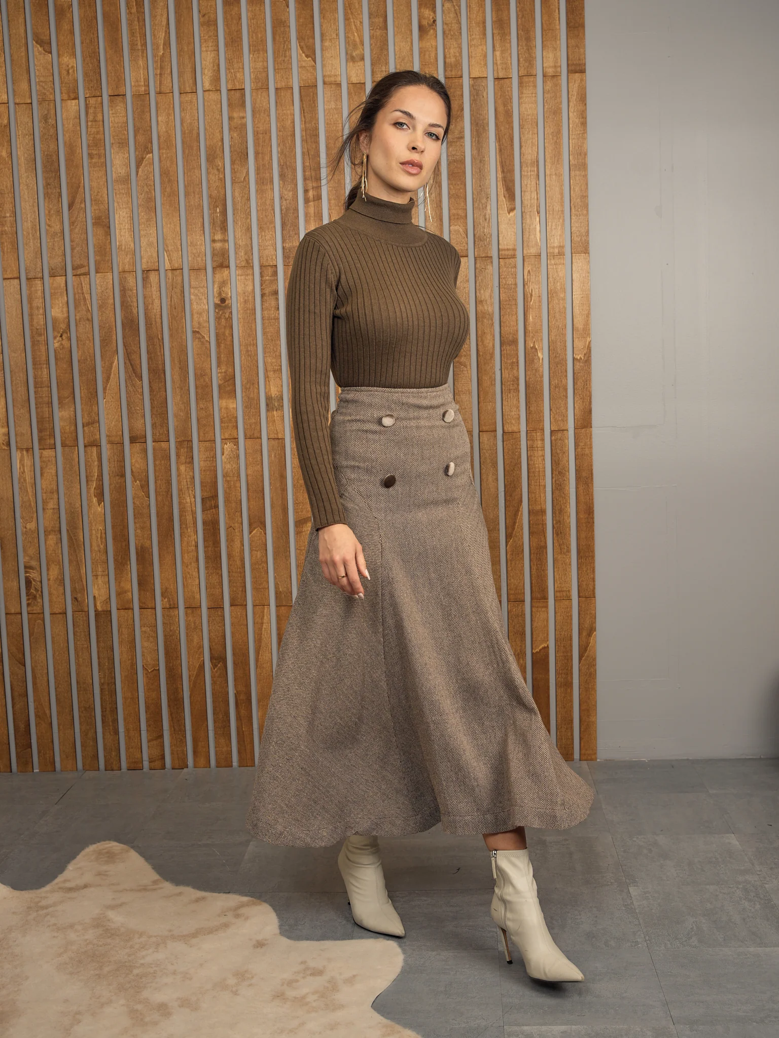 Basic Knit Turtleneck - Image 18