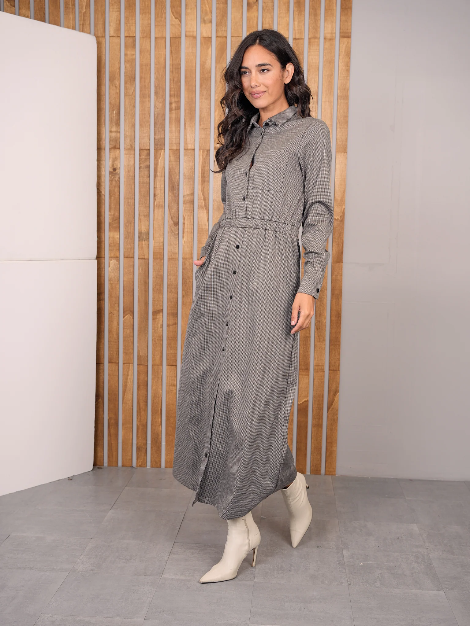 Waisted Buttoned Dress - Image 3
