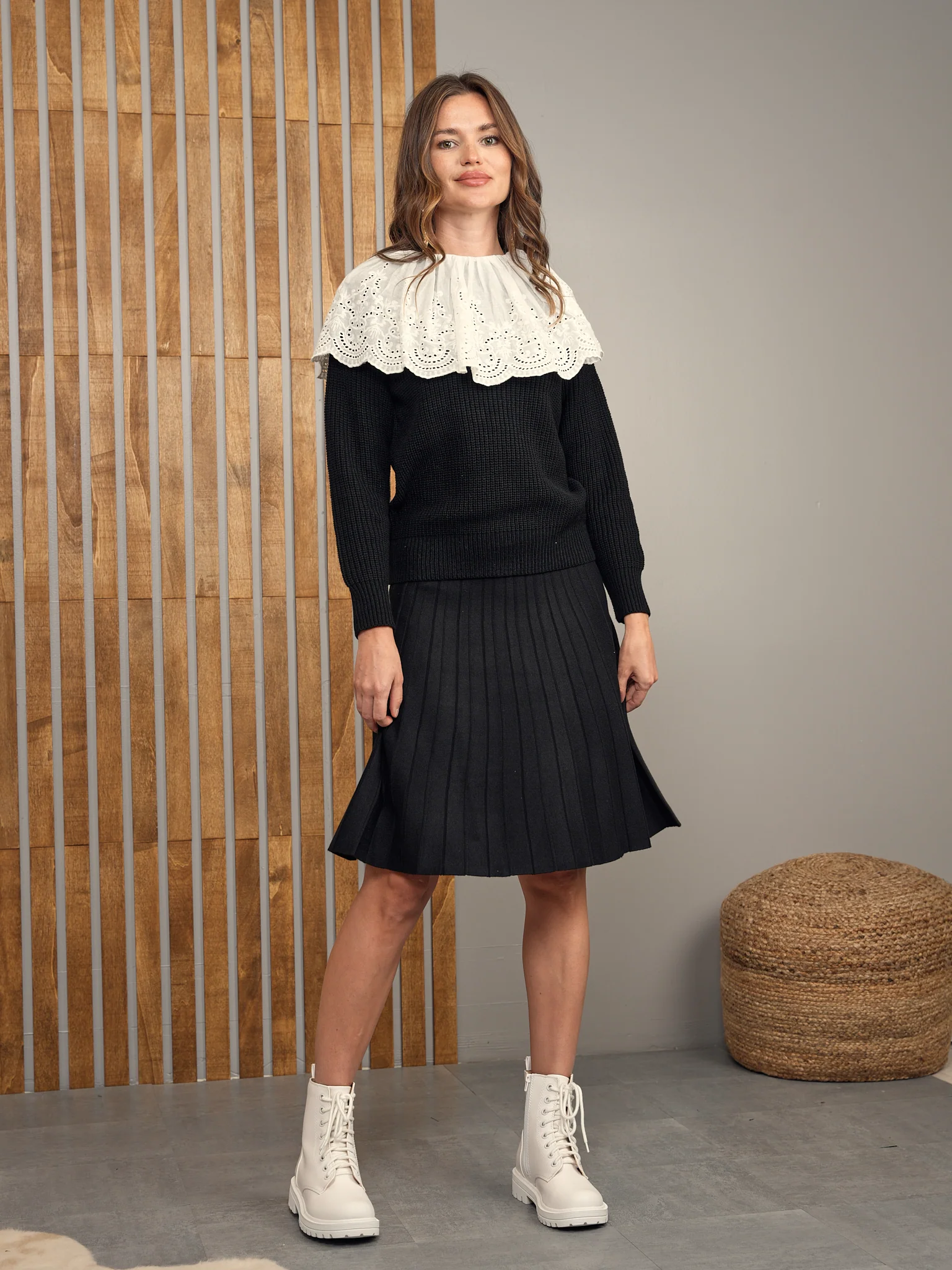 Sweater With Eyelet Collar - Image 6