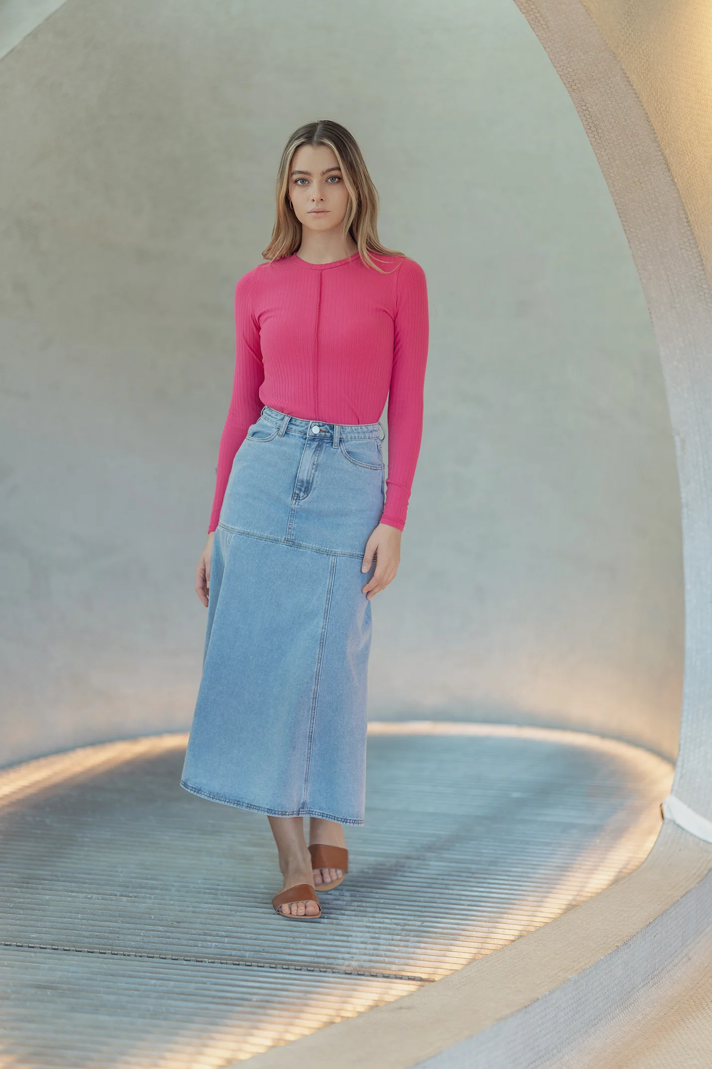 Wide Rib Long Sleeve Tee - Image 4