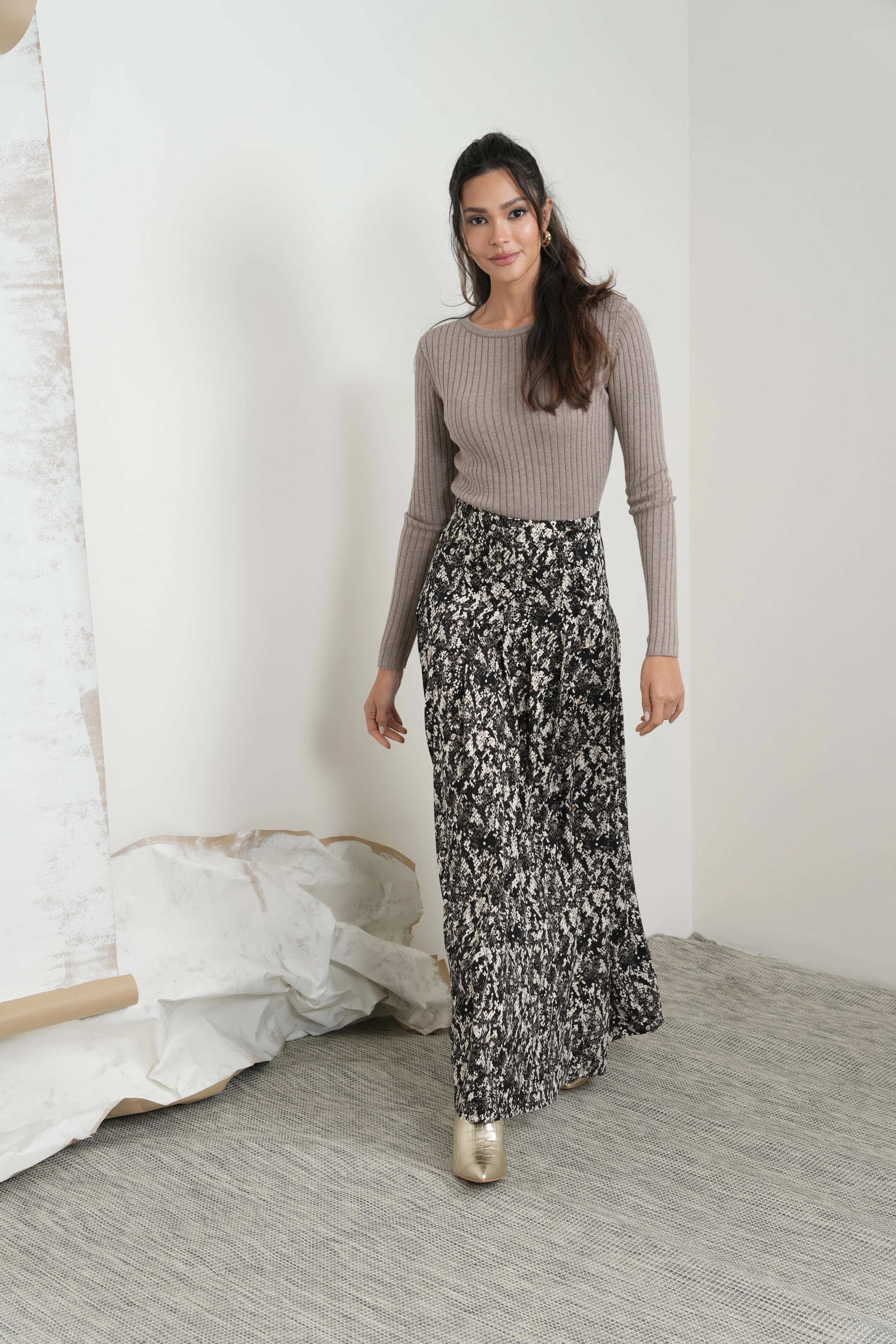 Print Pleated Buttons Skirt - Image 24