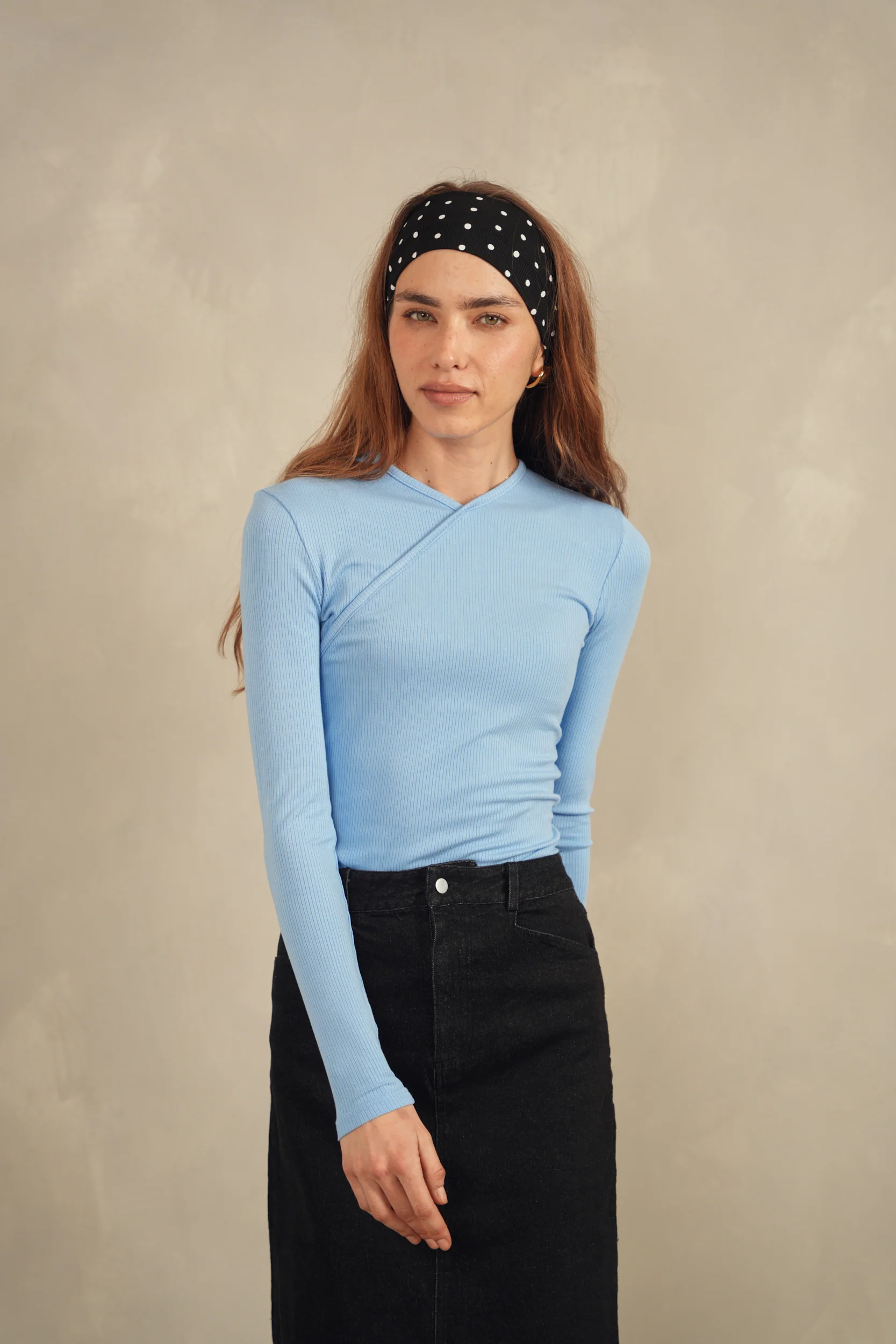 Soft Rib V tee - Image 21