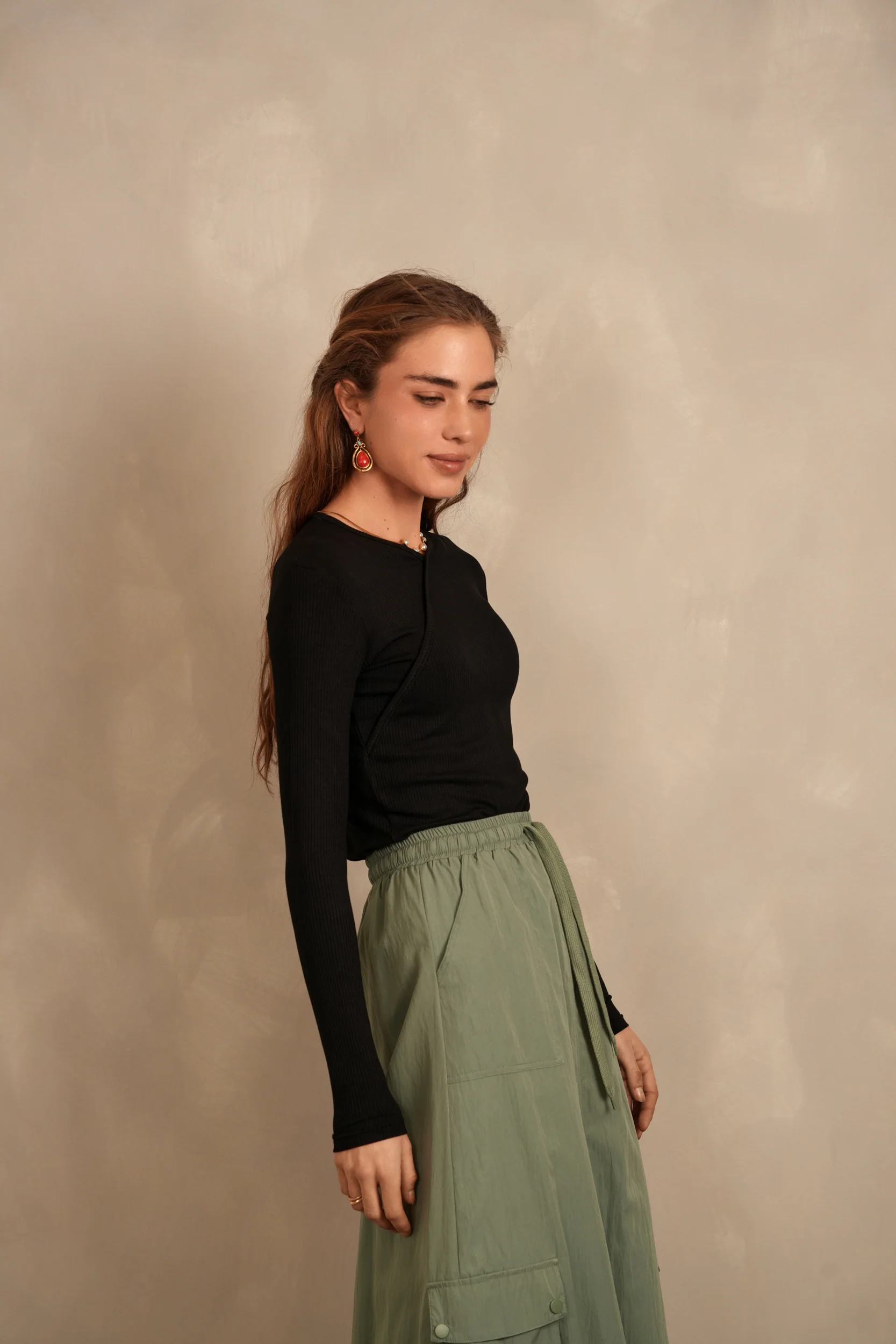 Soft Rib V tee - Image 25
