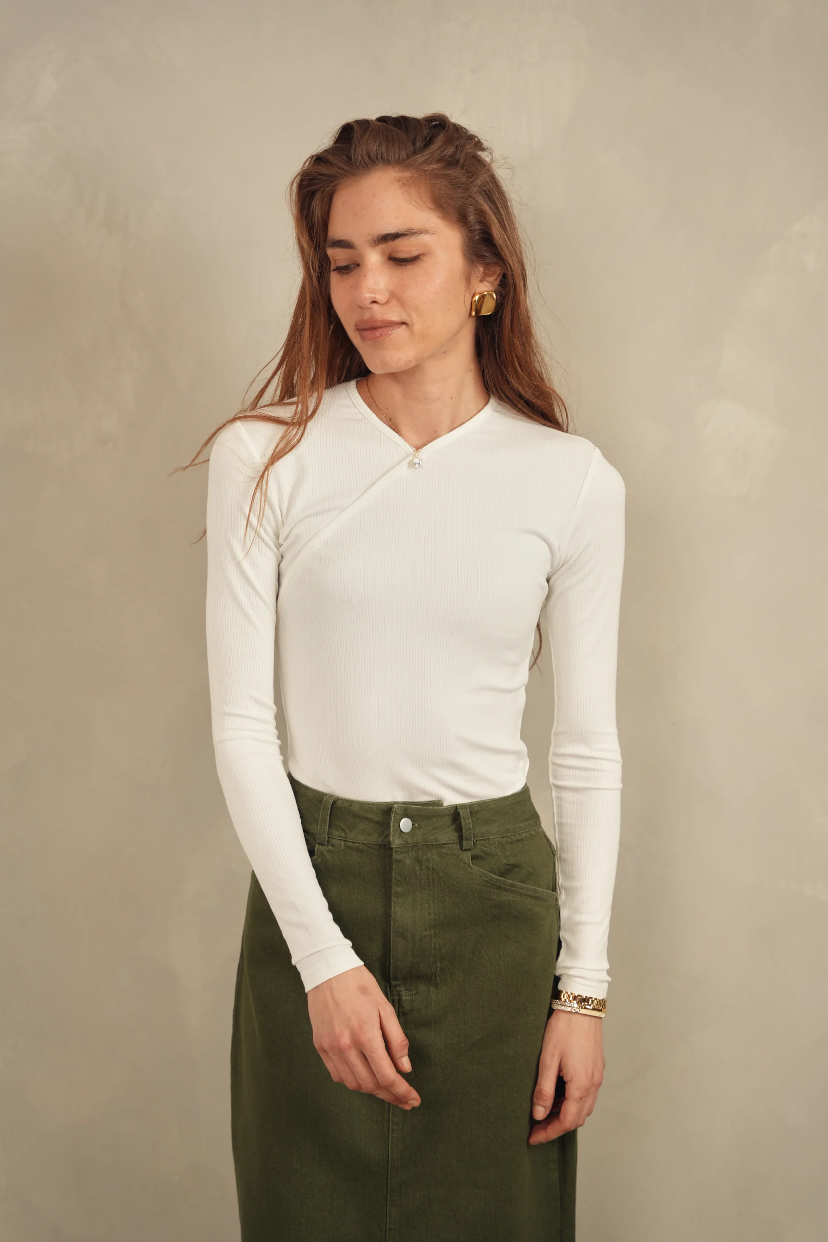 Soft Rib V tee - Image 3