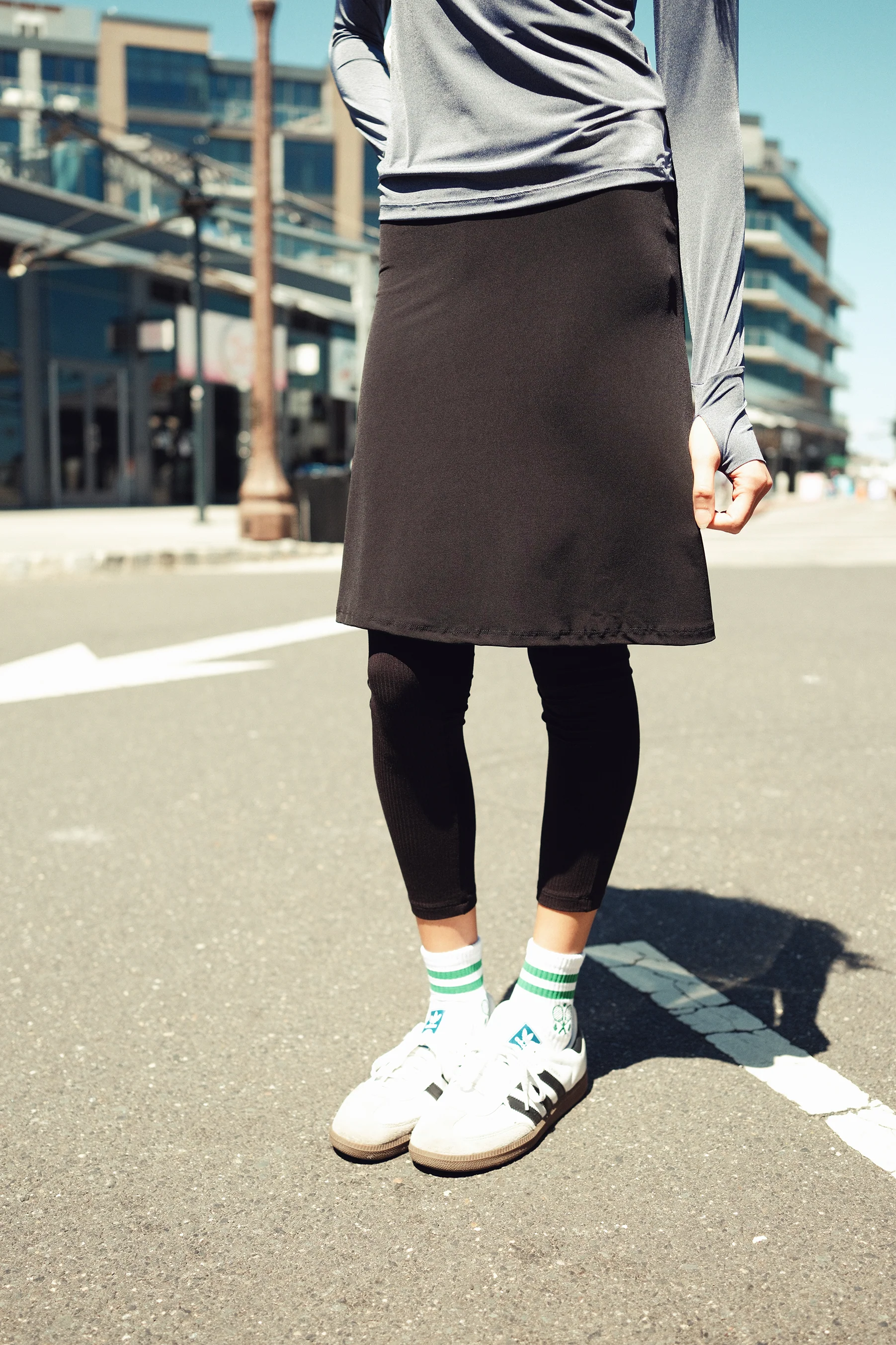 Super Light-Weight Slinkly Skirt - 23" - Image 11