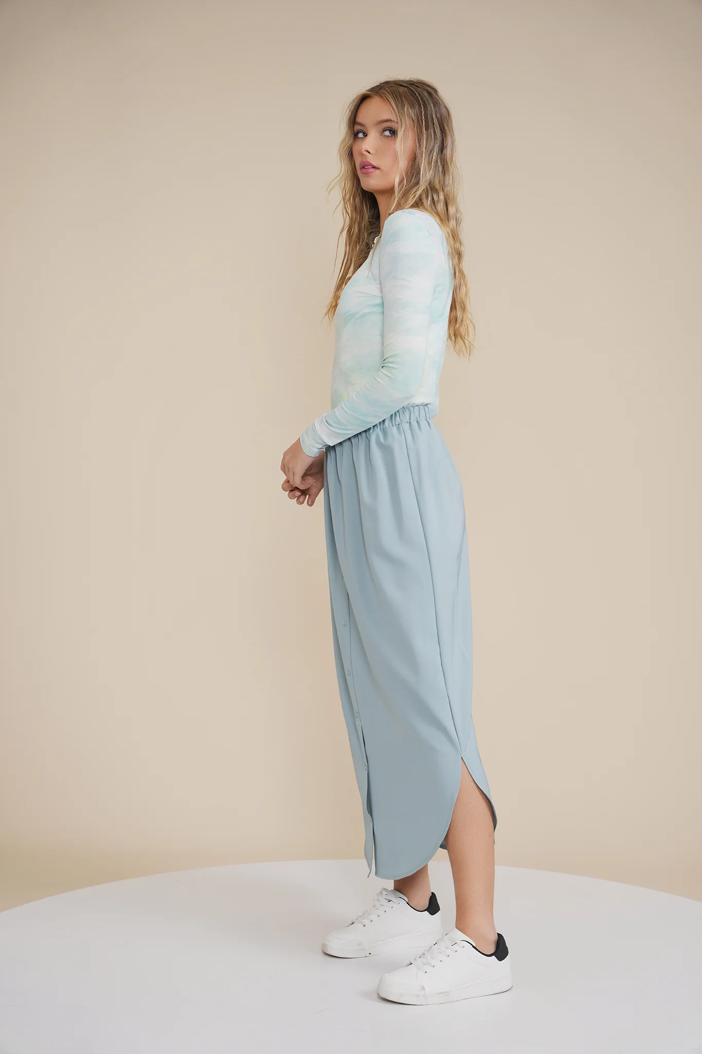 Button Skirt - Image 7