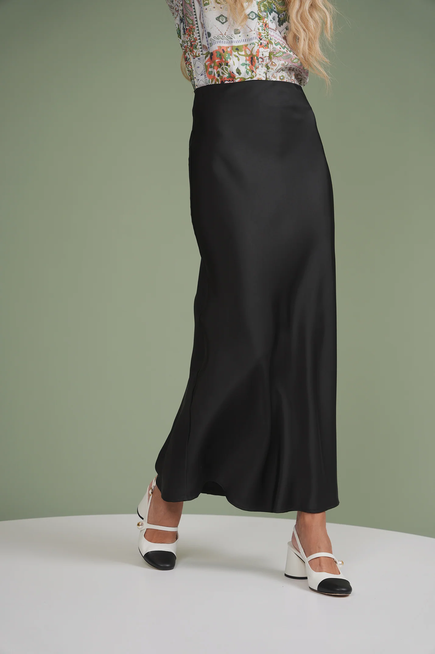 Slip Skirt - Image 44