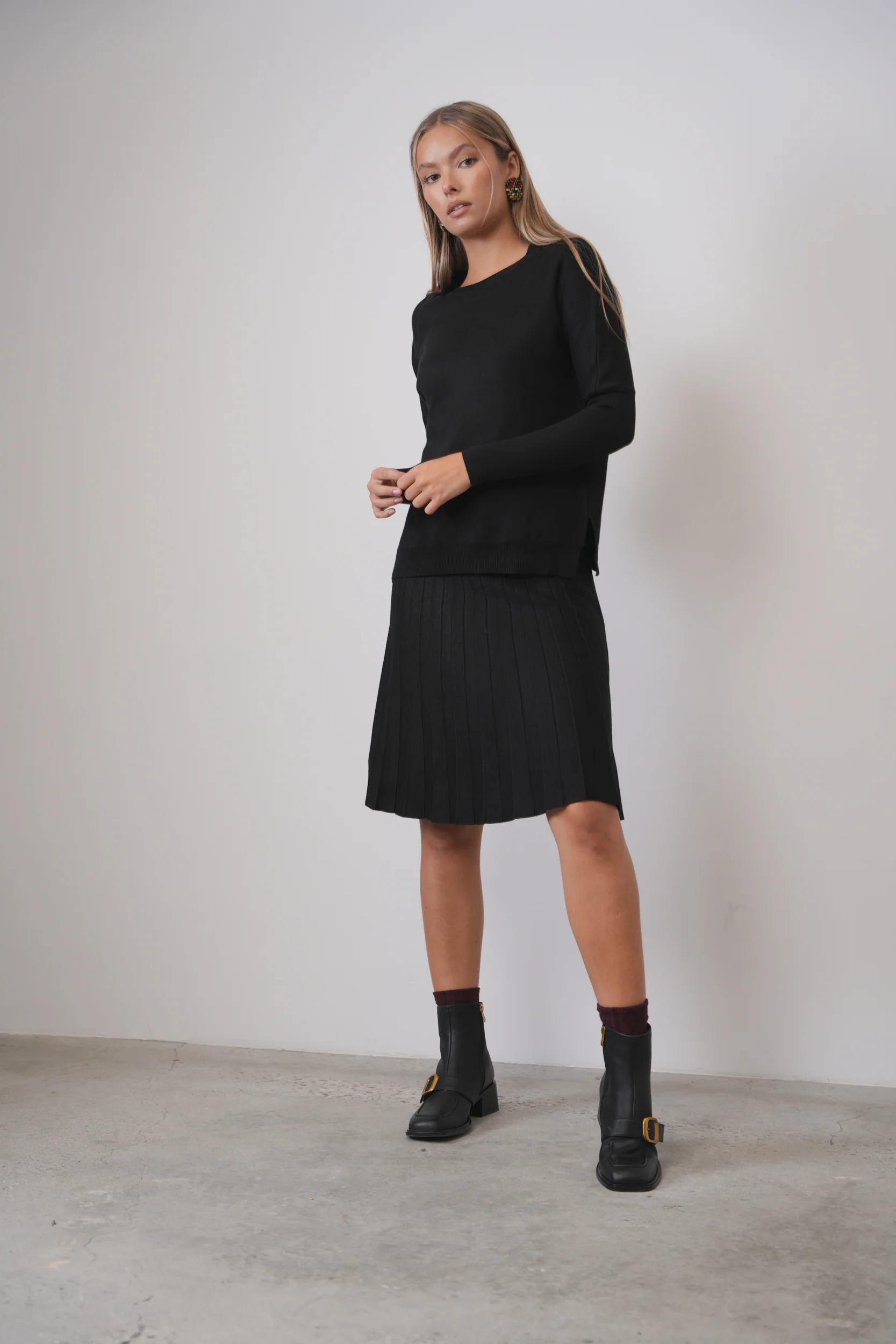 Knit Pleated Skirt 23" - Image 3