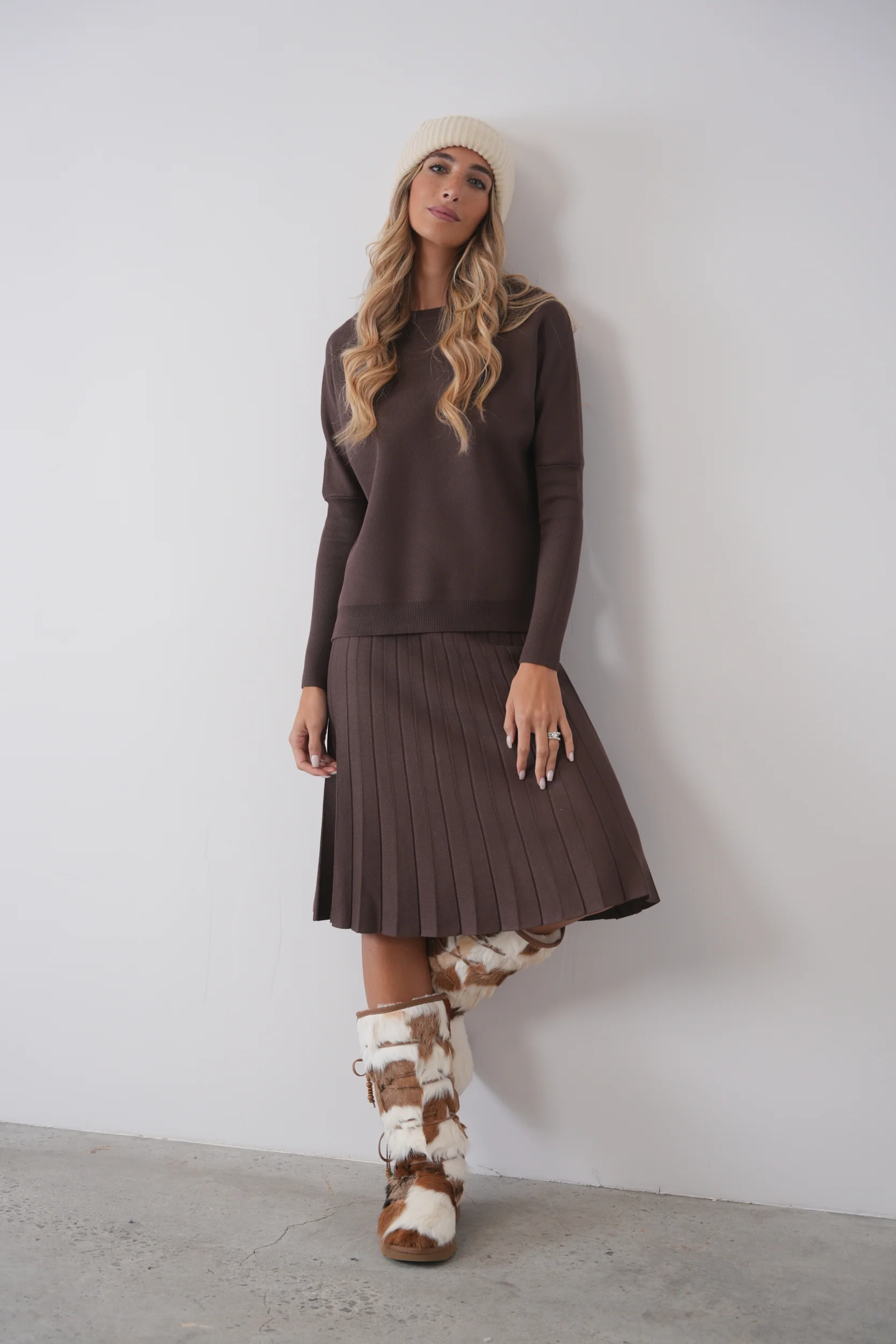 Knit Pleated Skirt 26" - Image 9