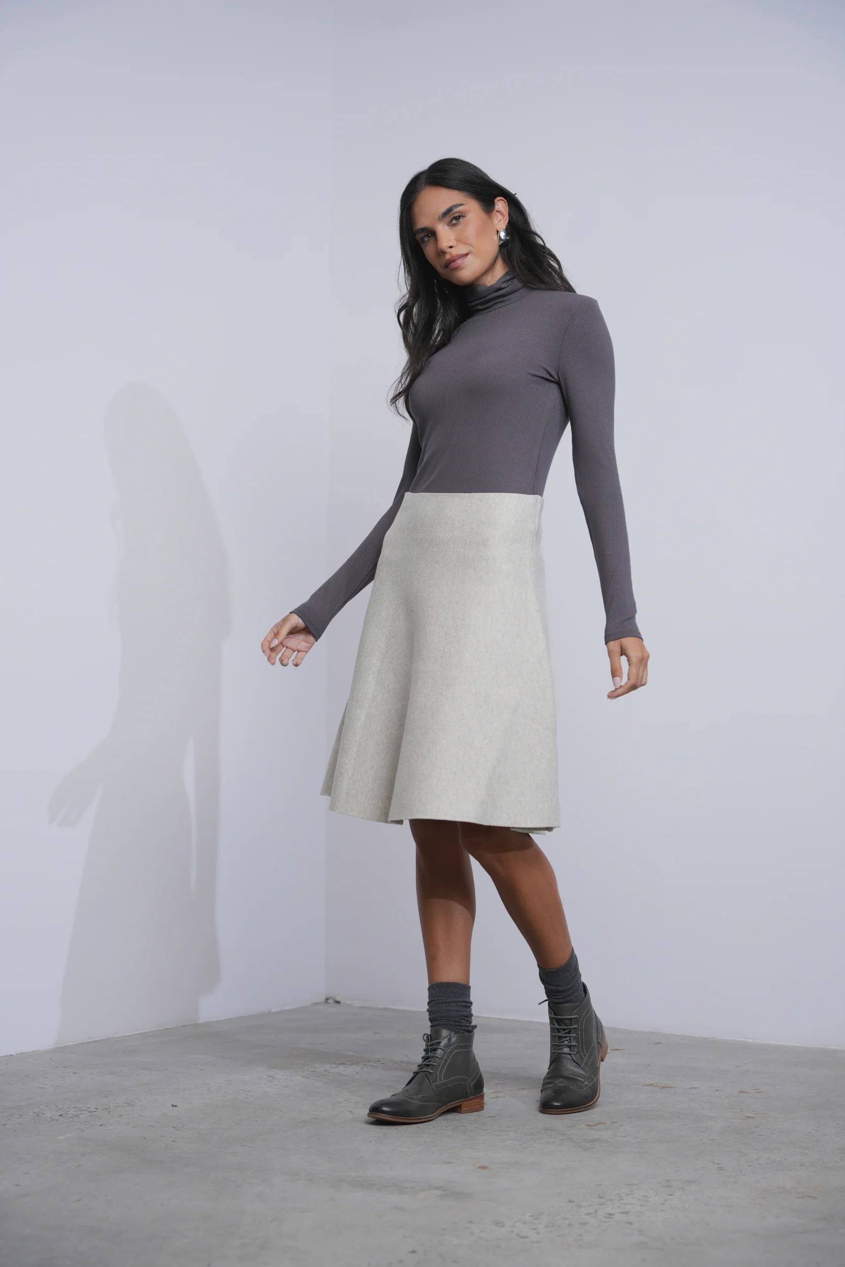 Basic Knit Skirt 23" - Image 8