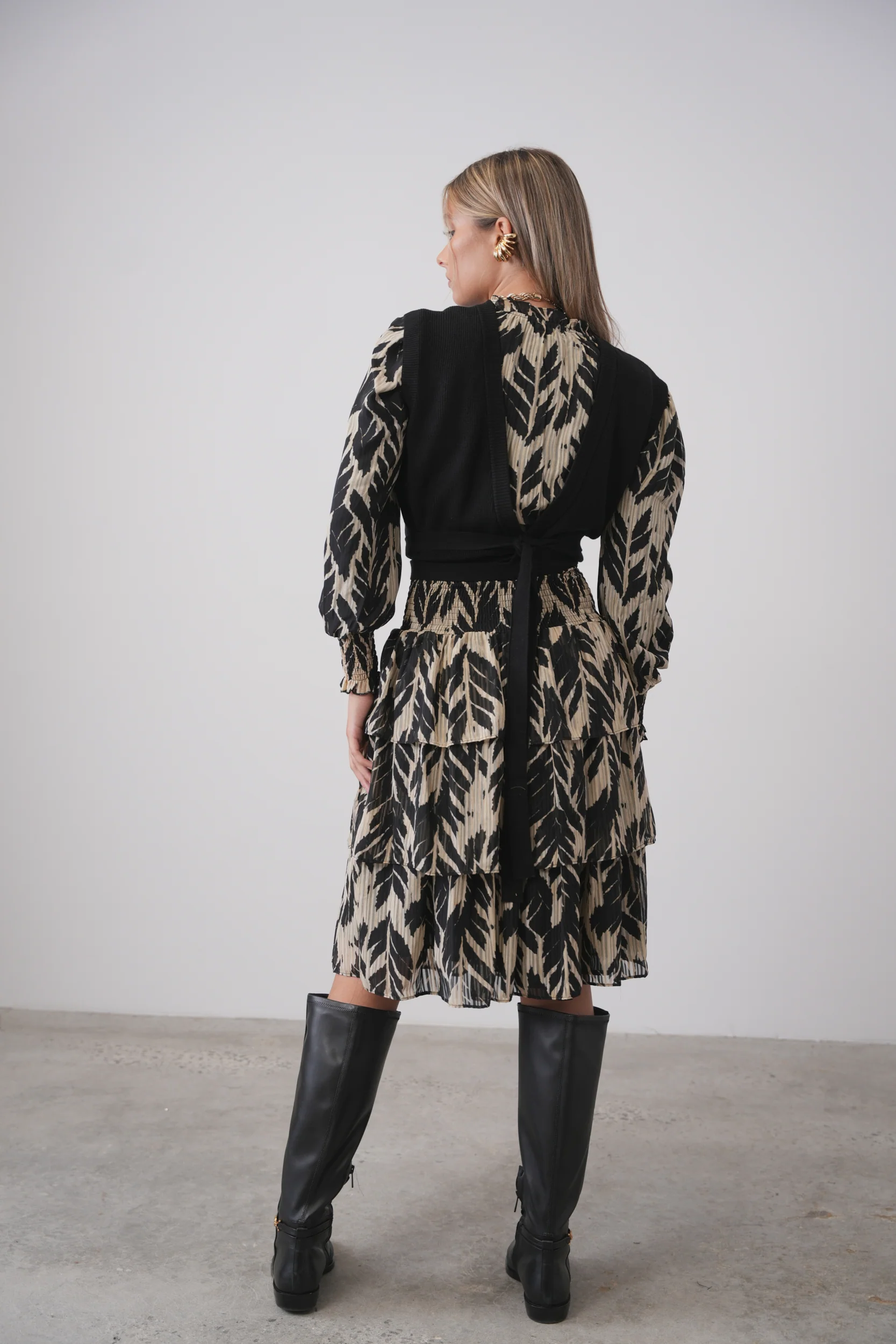 Two-Way Tie Vest - Image 4