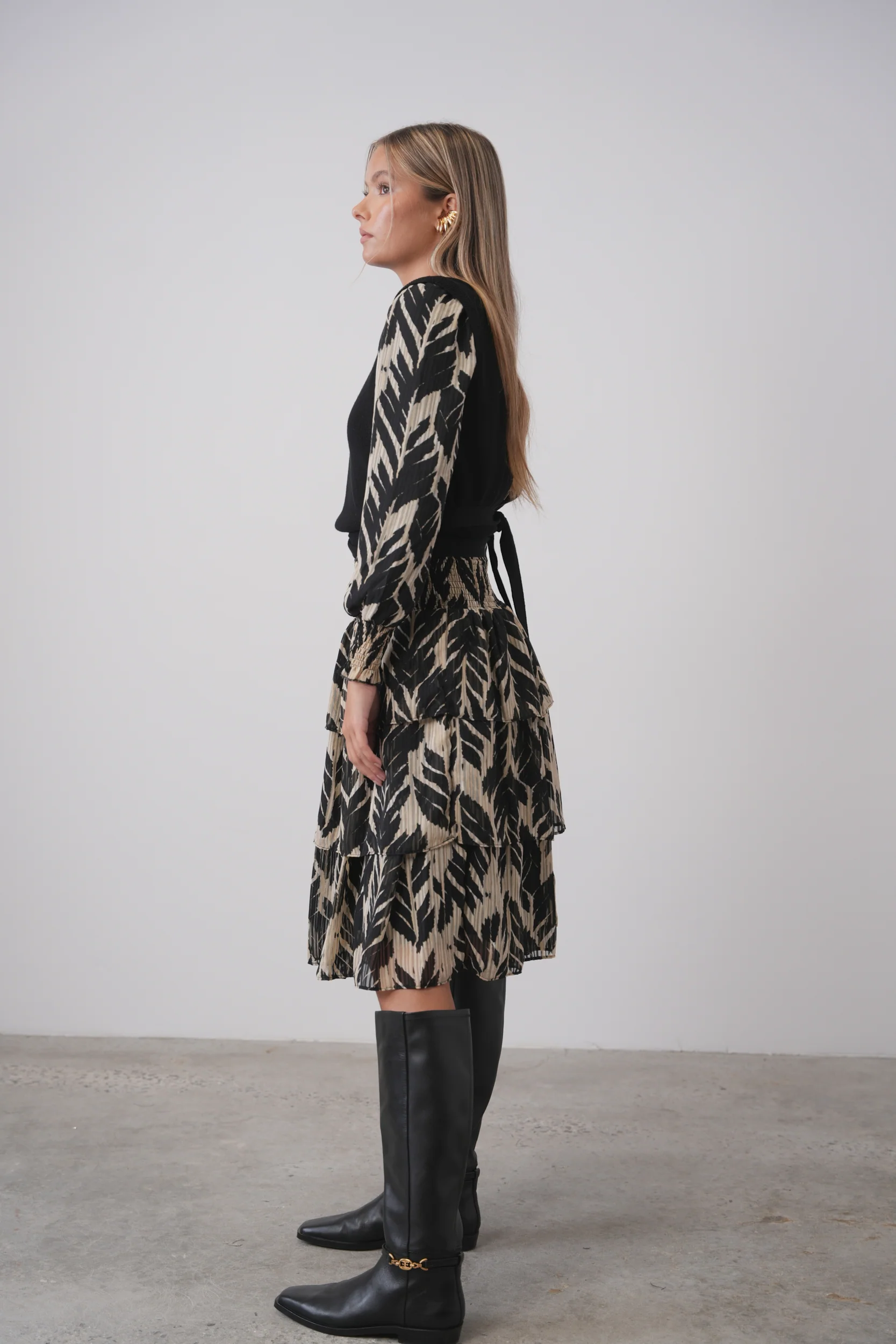Two-Way Tie Vest - Image 5
