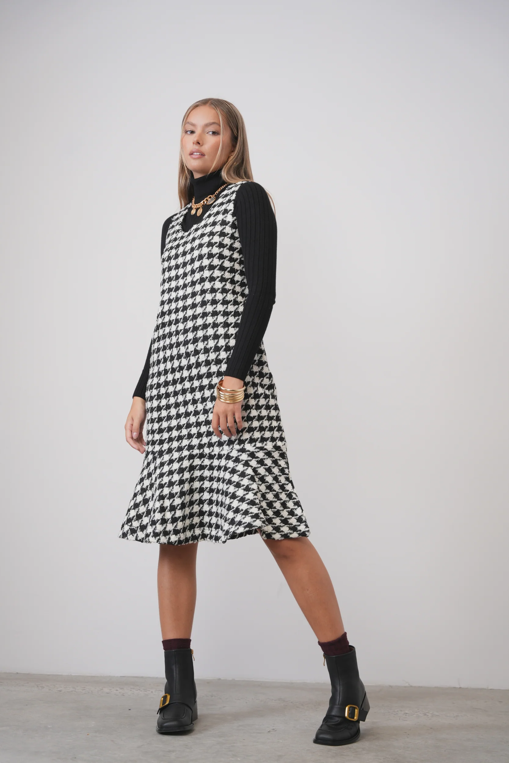 Tweed Jumper - Image 9