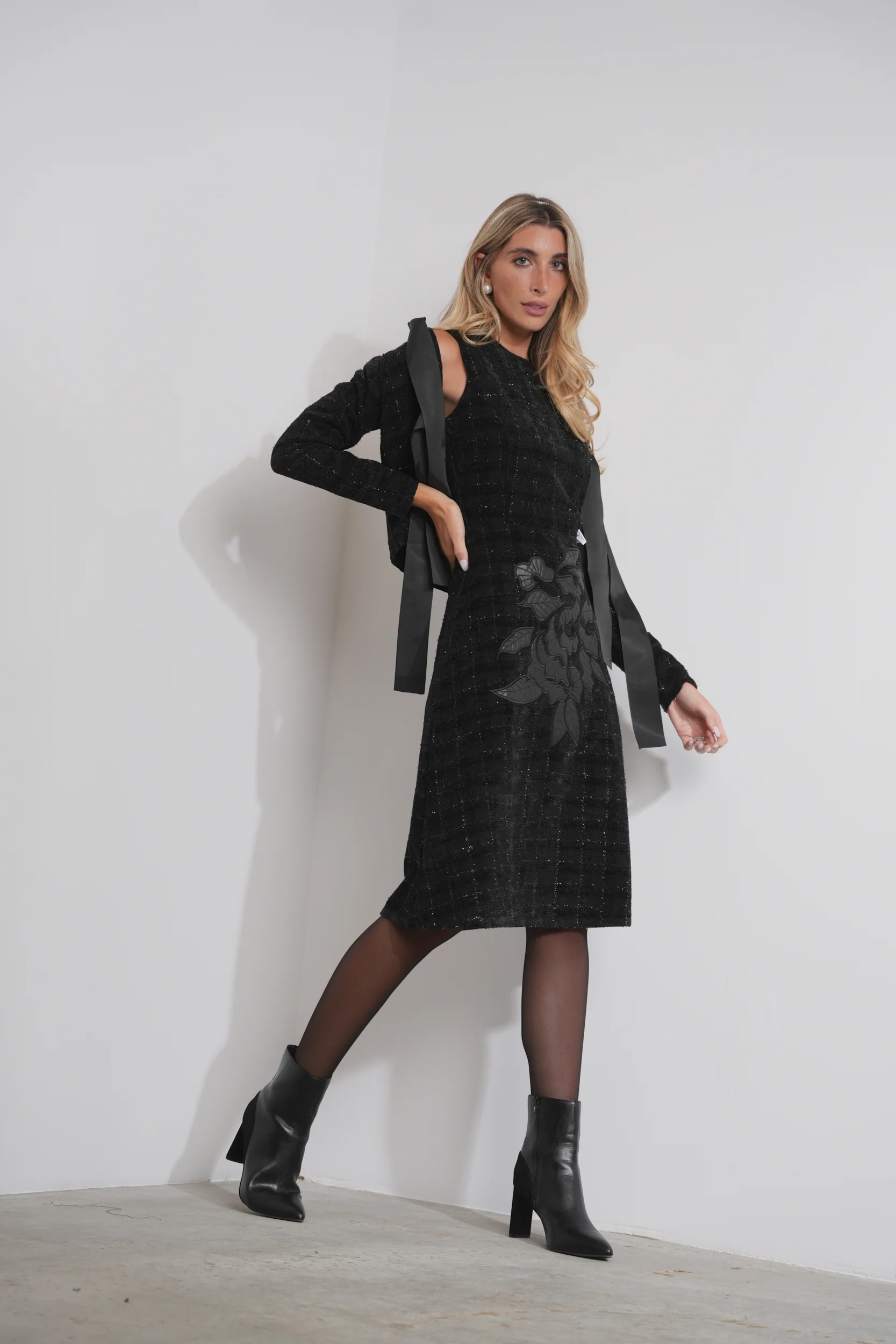 The Eleanor Embroidered Tweed Jumper - Image 15
