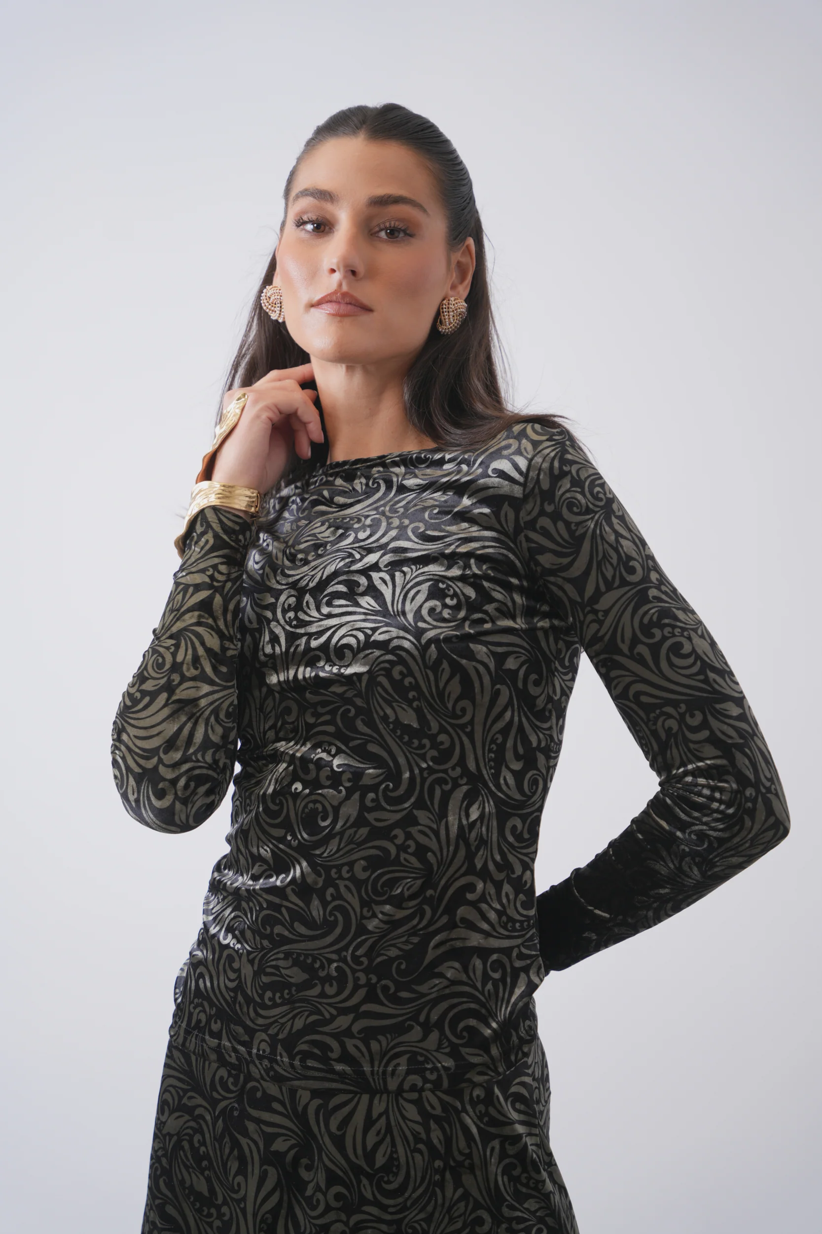 Velour Crew Neck Top - Image 4