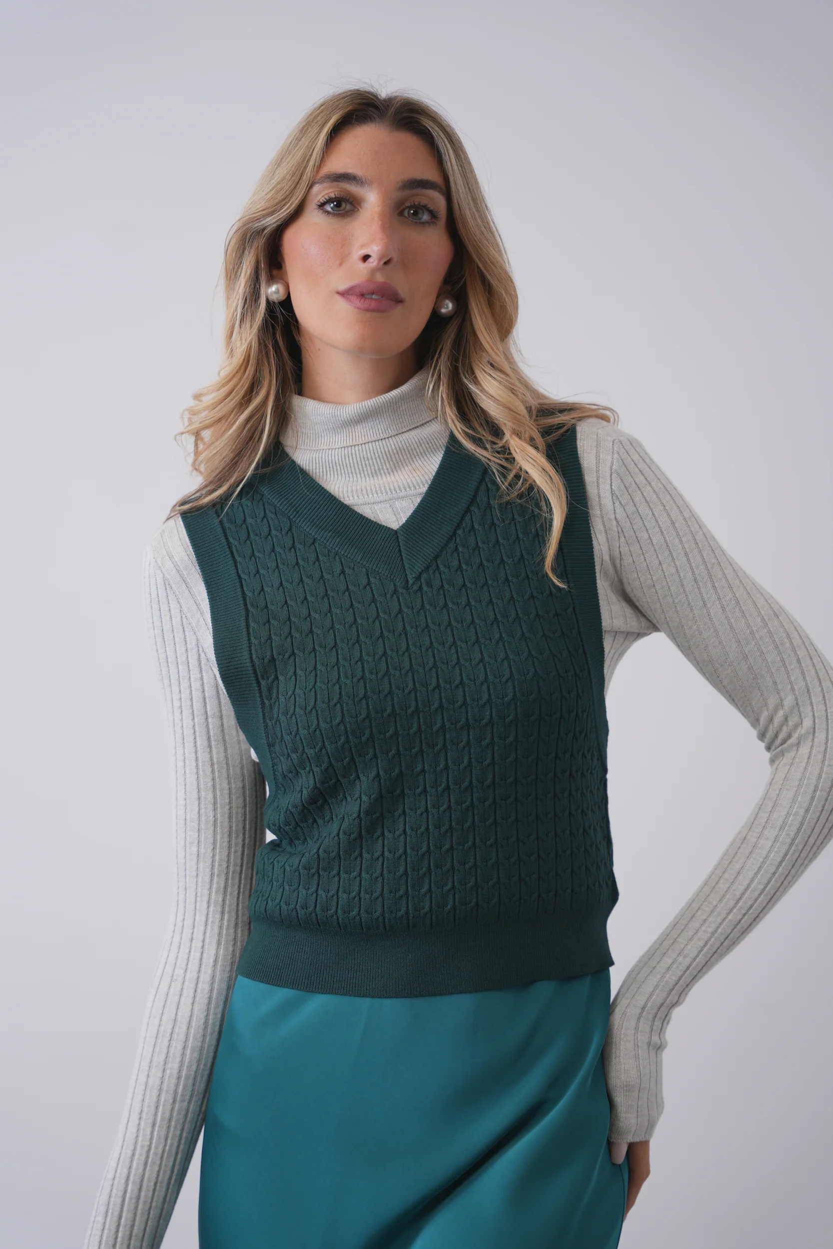 Cable Knit Vest - Image 6
