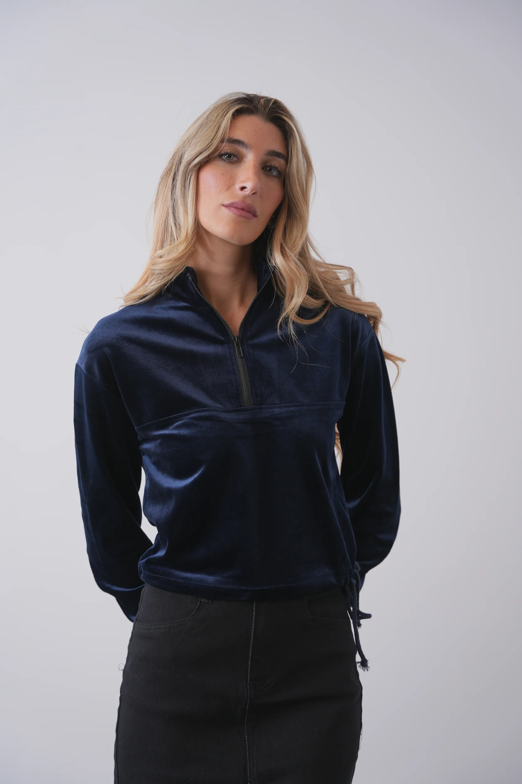 Velour Half Zip Sweatshirt - Image 12