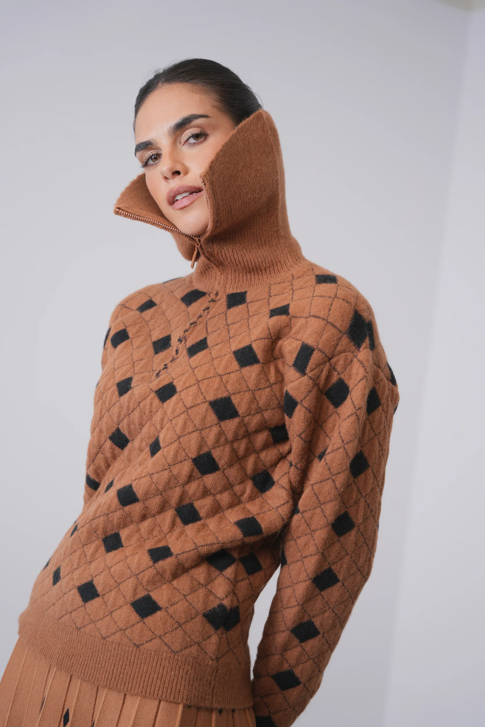 Print Half Knit Zip Top - Image 3
