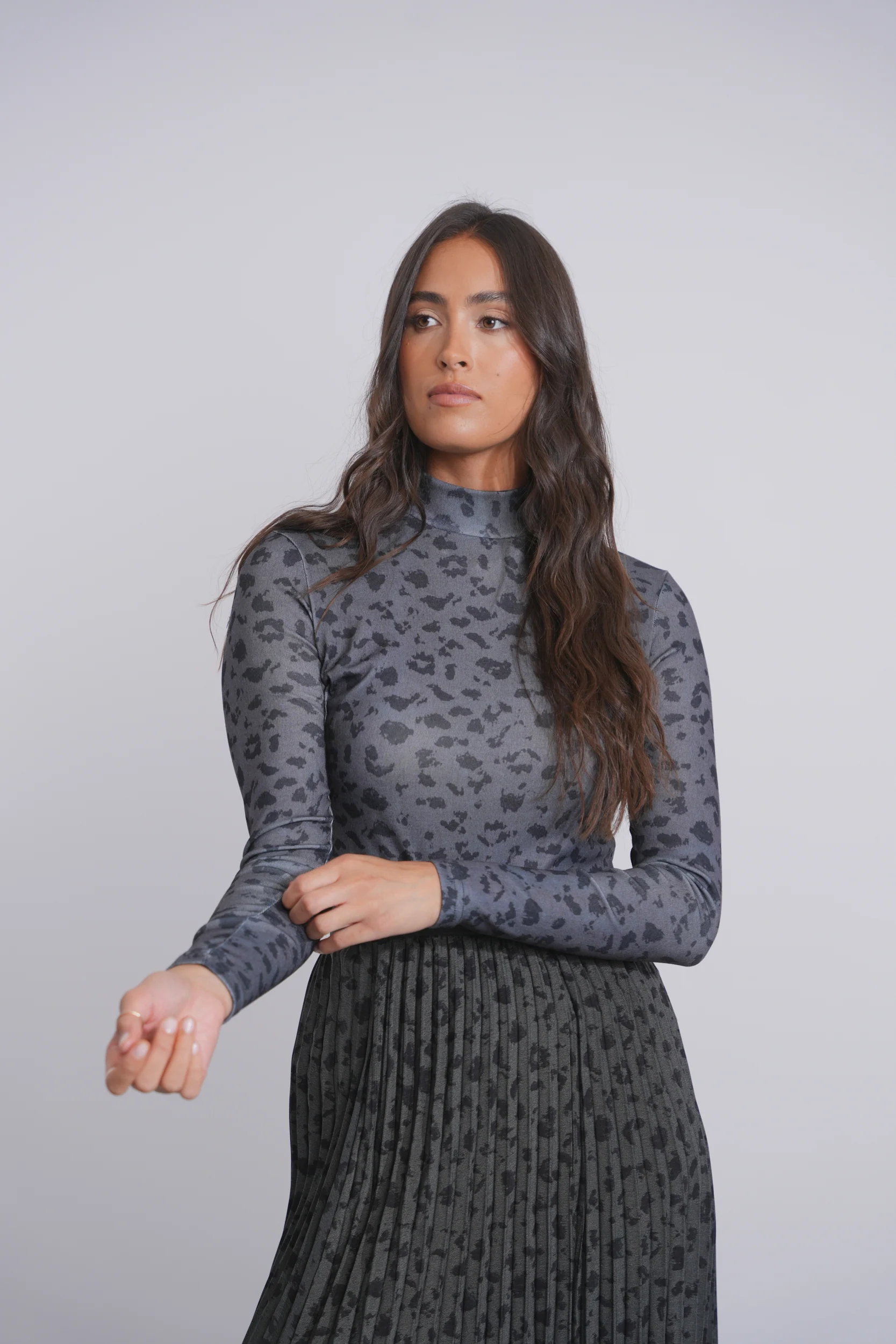 Mock Neck Print Top - Image 14