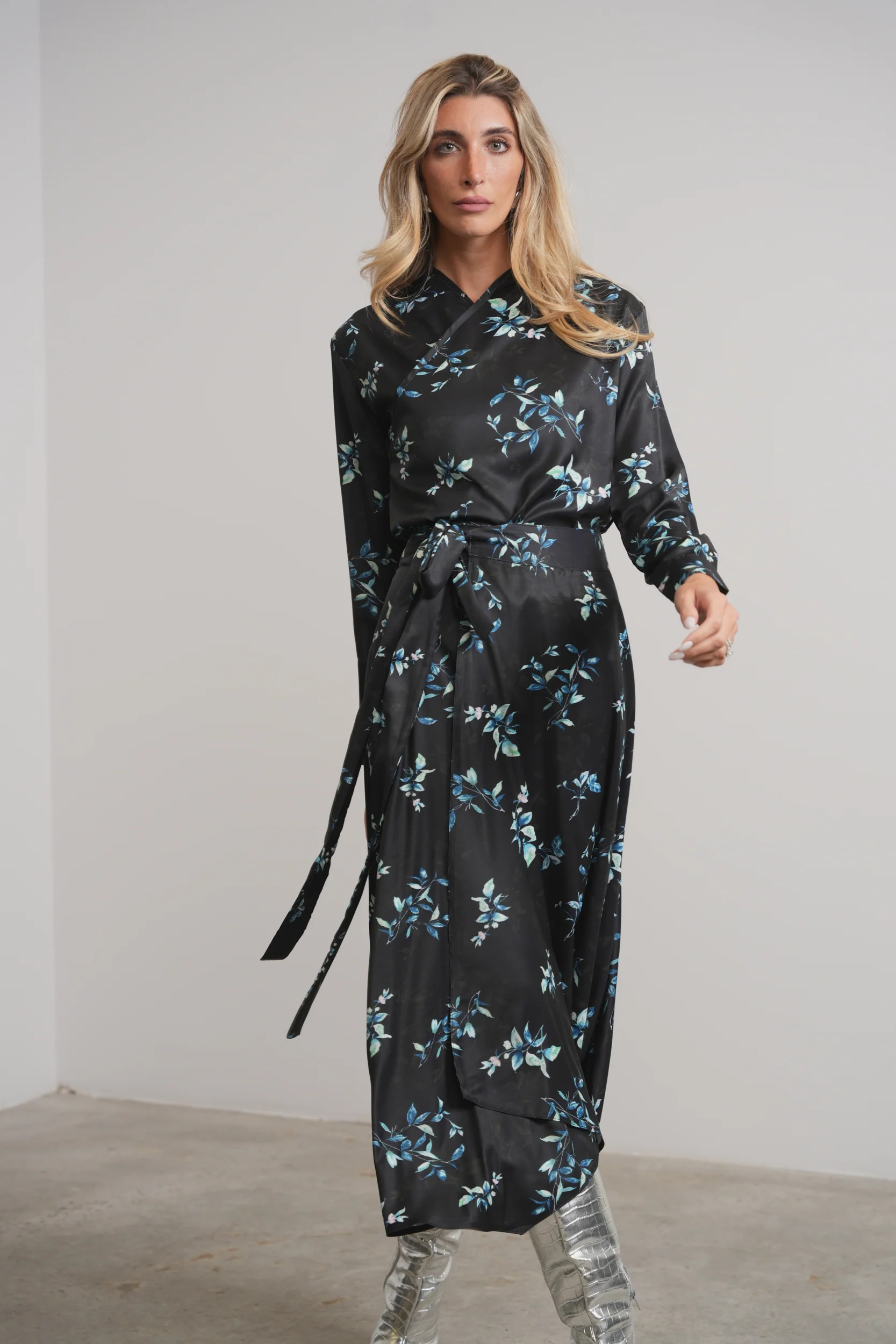 Print Mock Wrap Top - Image 4