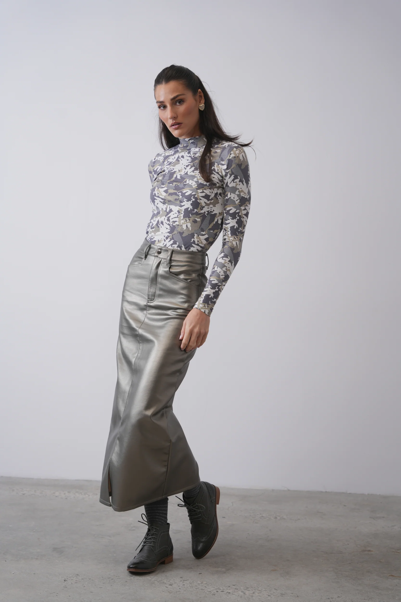 Mock Neck Print Rib Top - Image 11