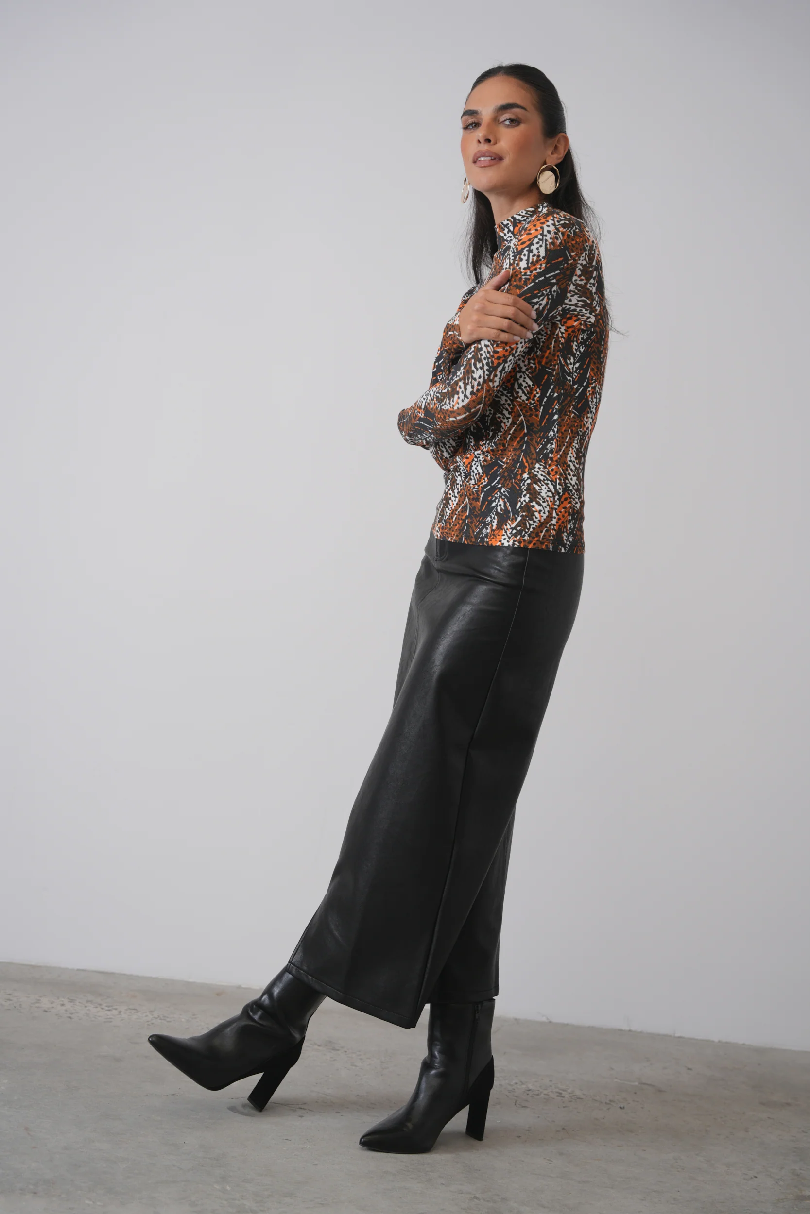 Mock Neck Print Rib Top - Image 13