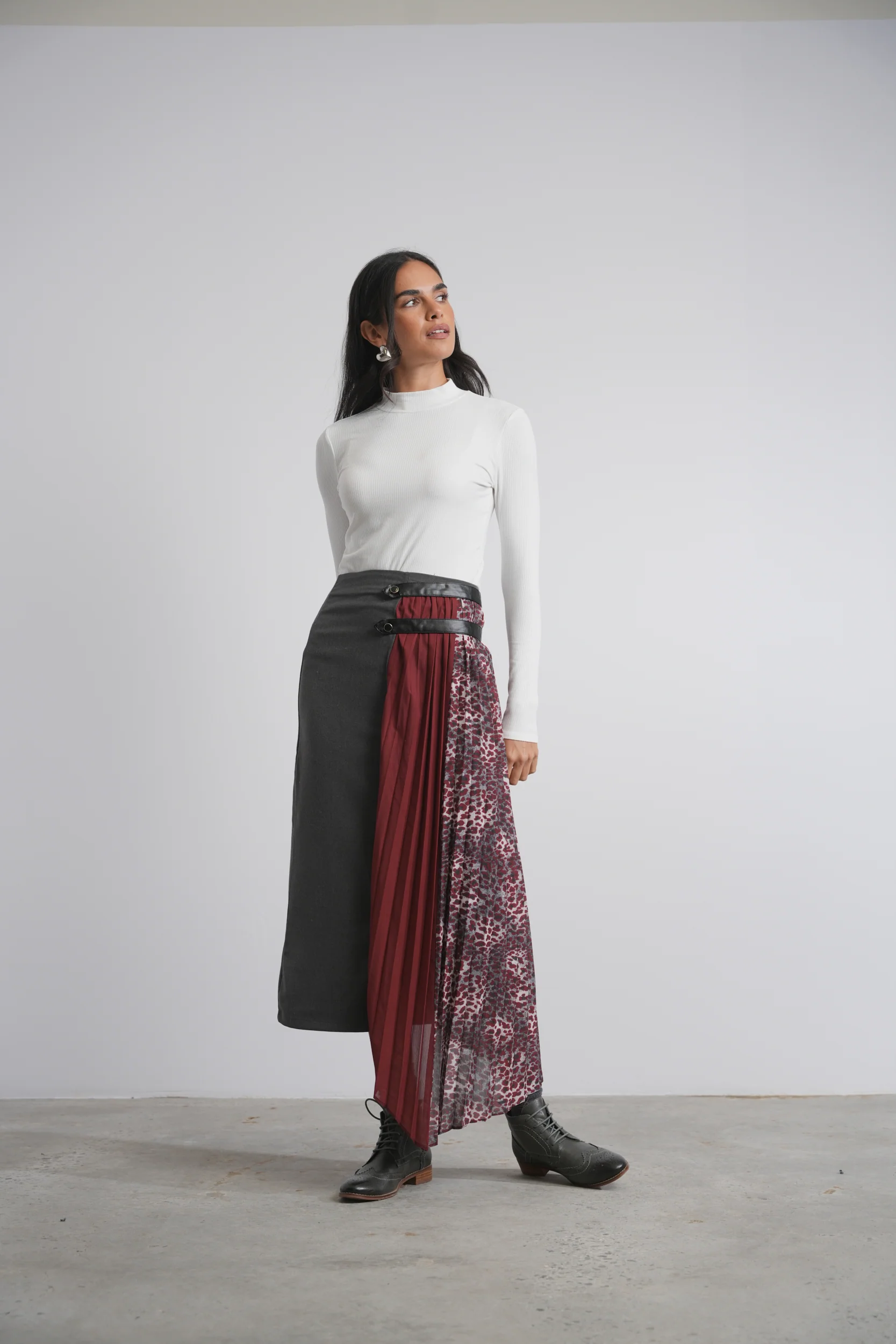 Half Pleated Combo Skirt - Image 9