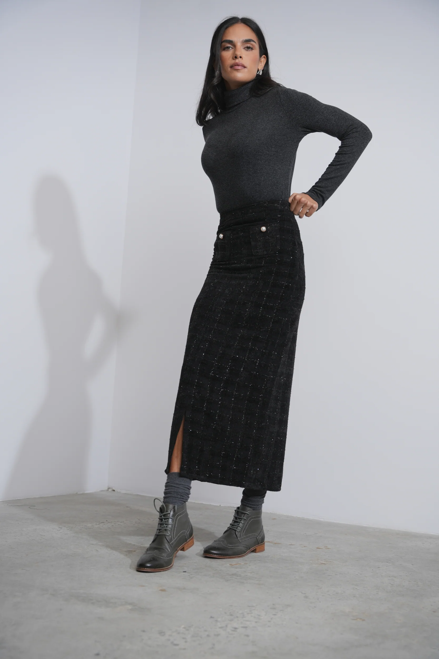 Tweed Skirt With Slit - Image 6