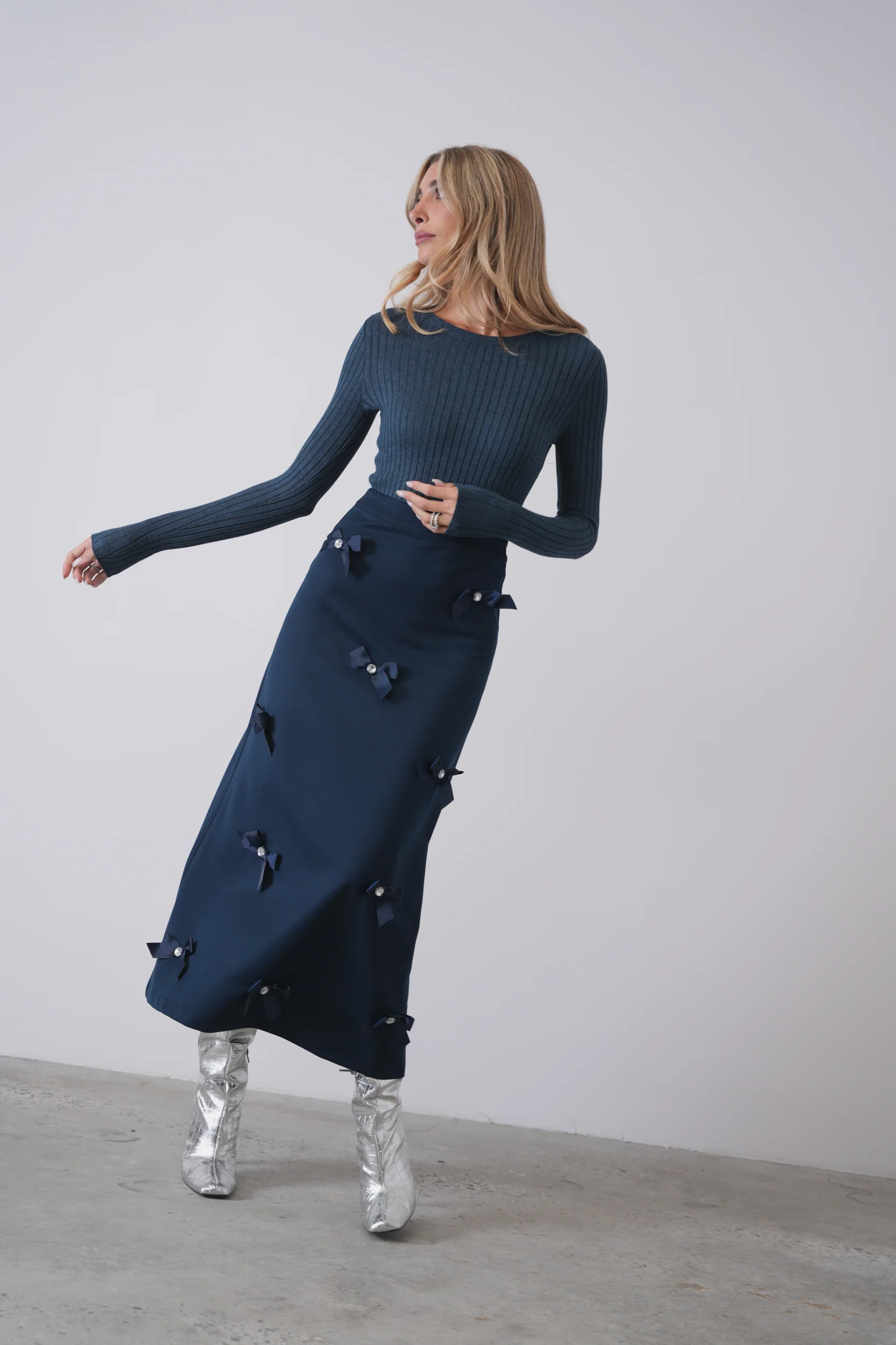 Bow Skirt - Image 2