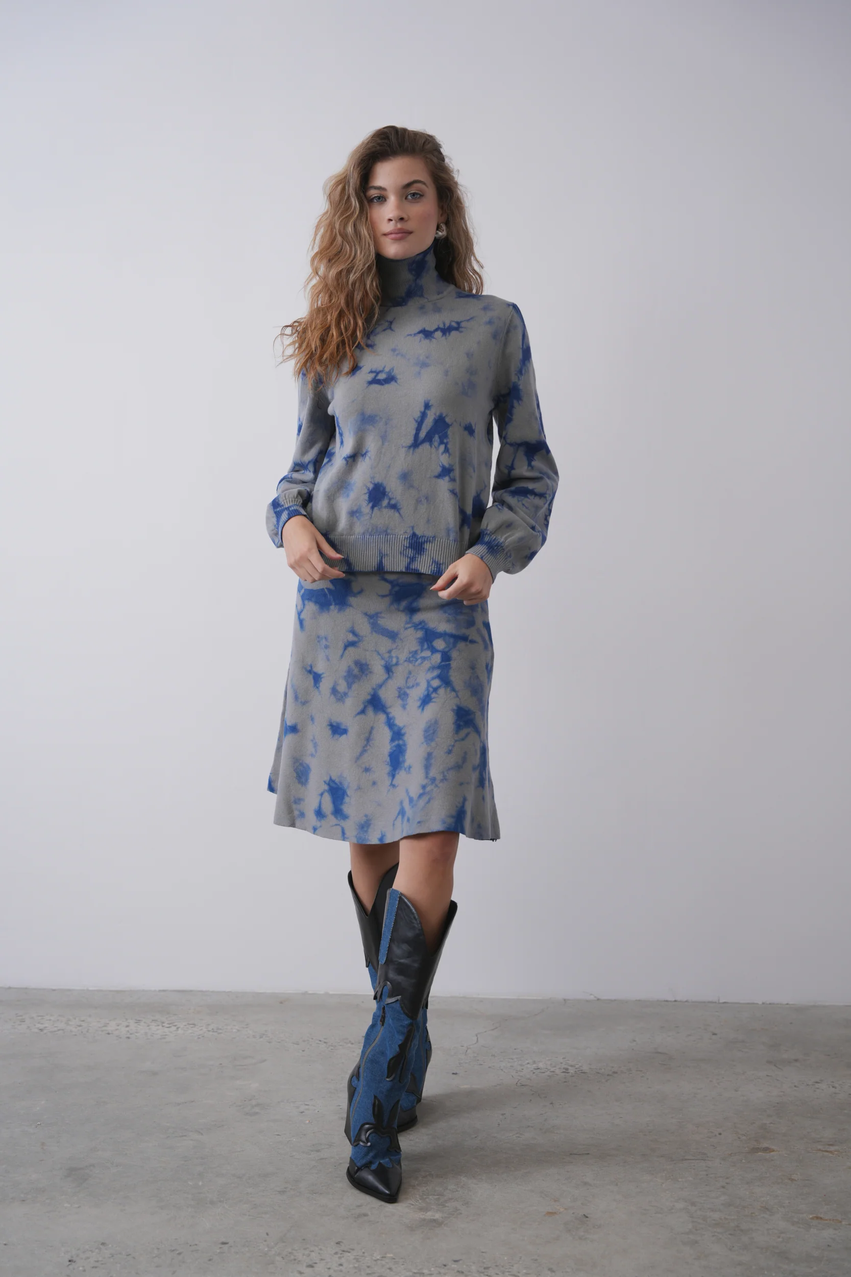 Knit Tie Dye Skirt - Image 2