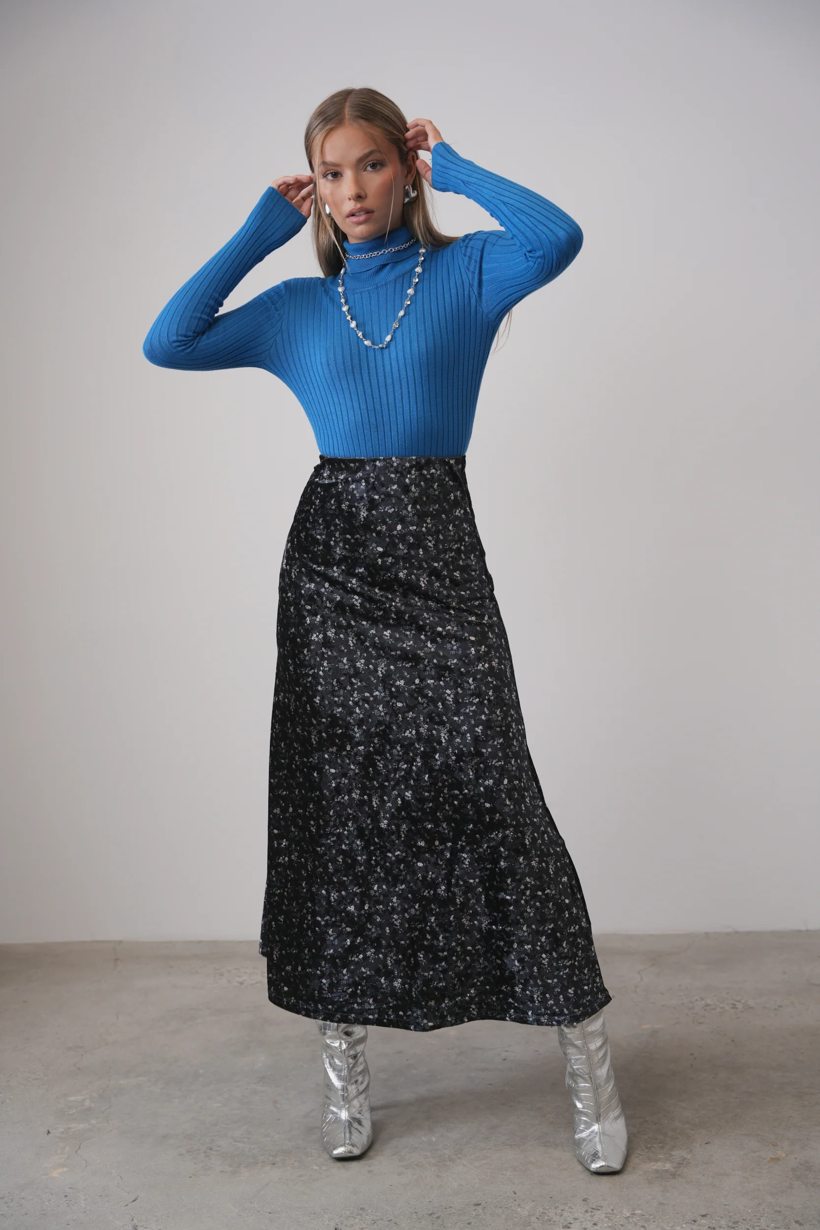 Velour Slip Skirt - Image 4