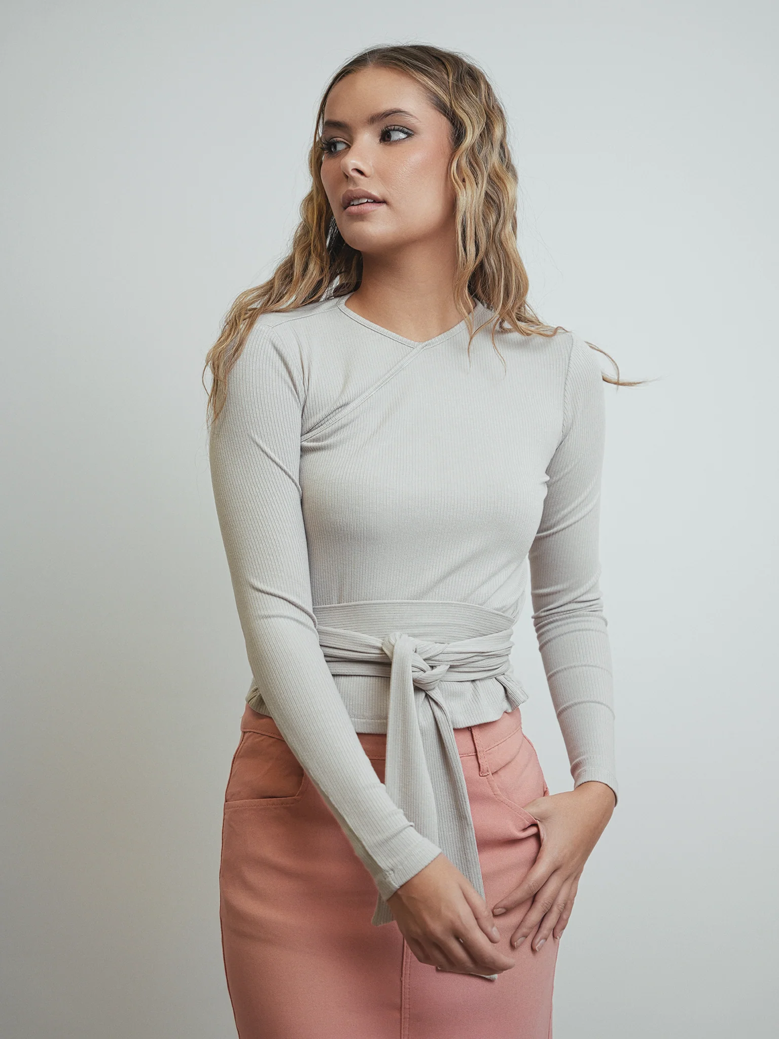 Soft Rib Tie V Tee - Image 6