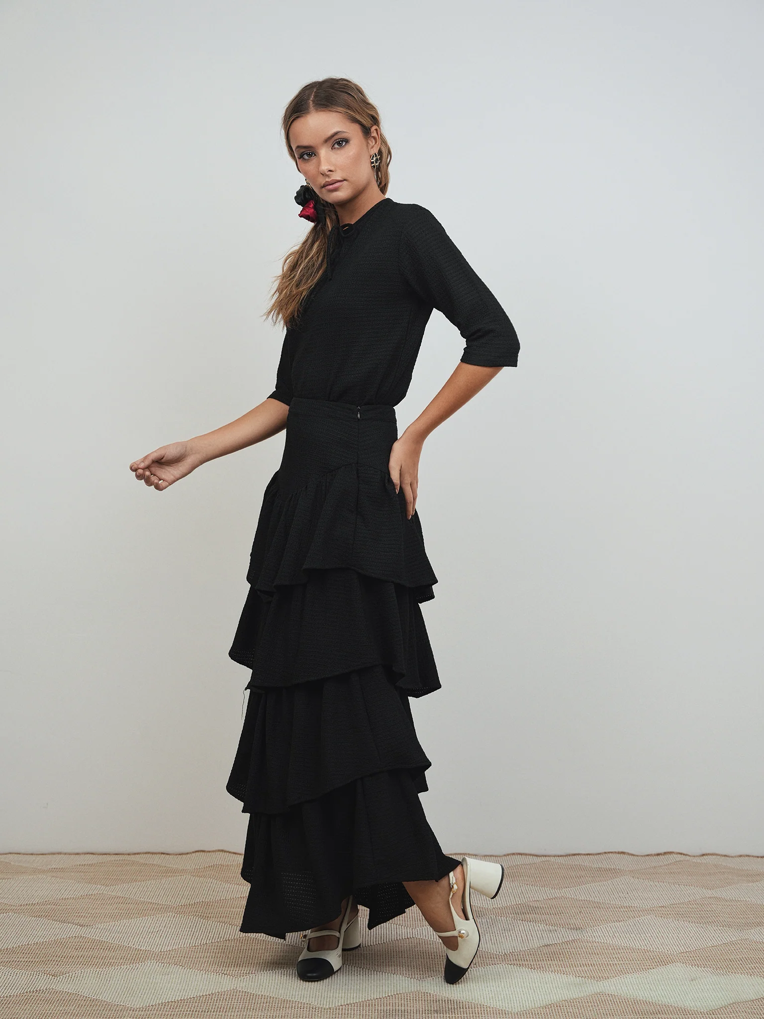 Textured Layered Skirt - Image 3