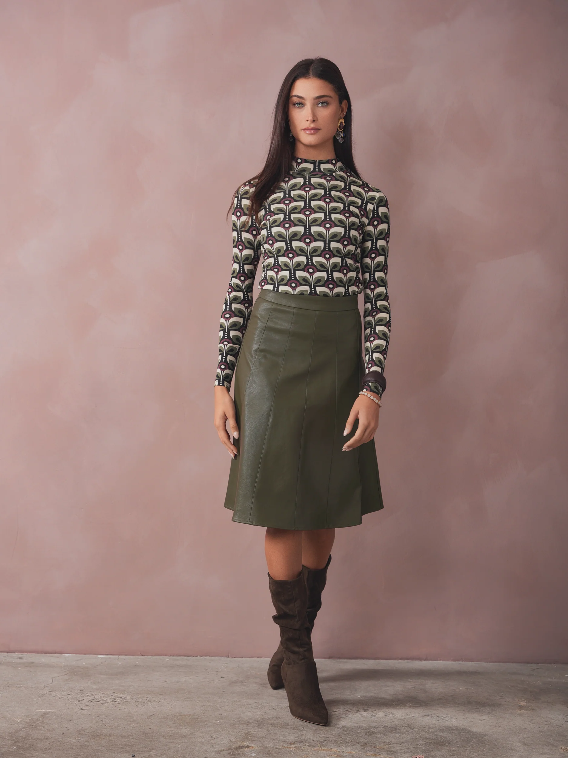 Print Rib Mock Neck - Image 11