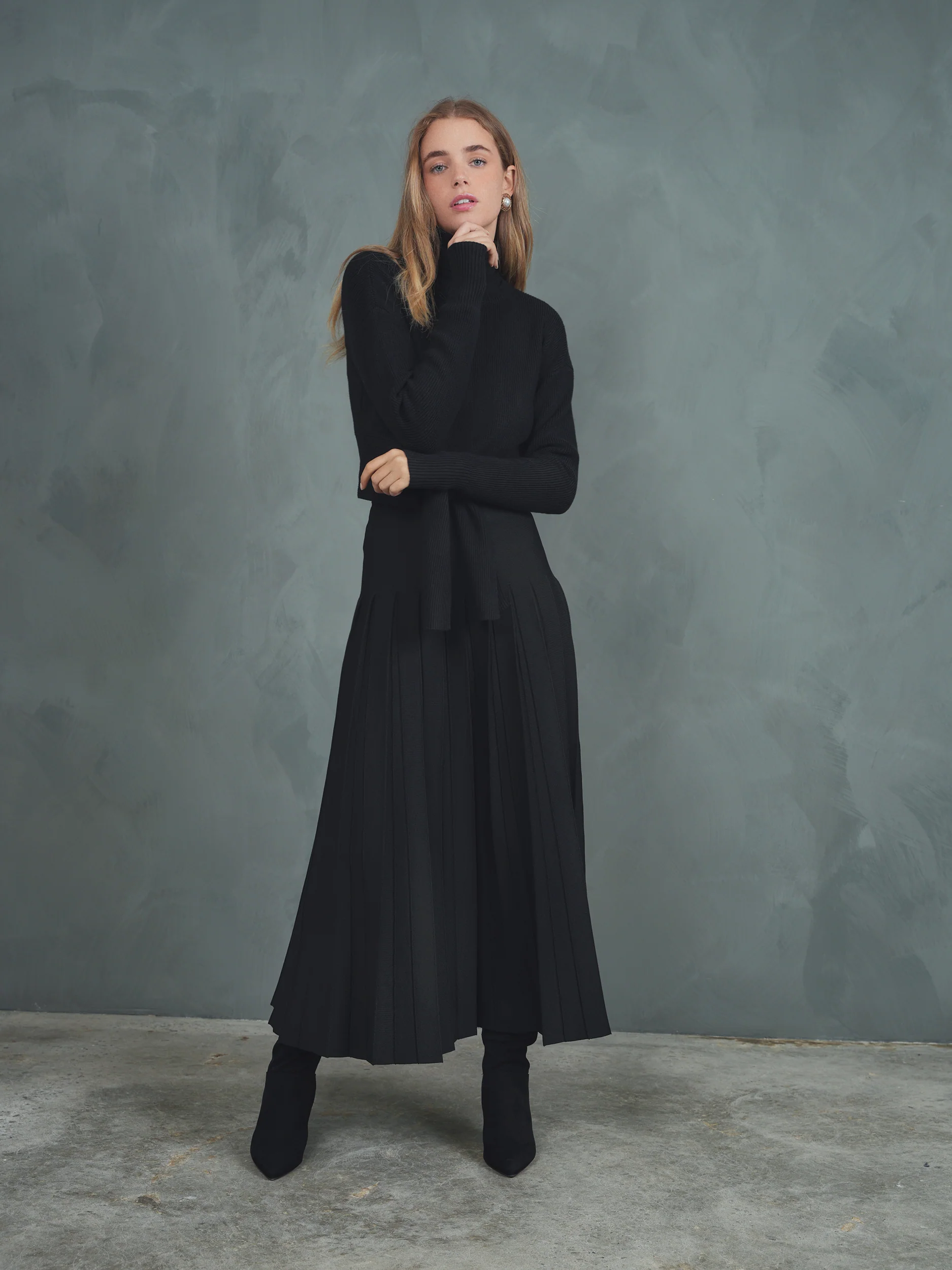 Knit Pleated Skirt - Image 2
