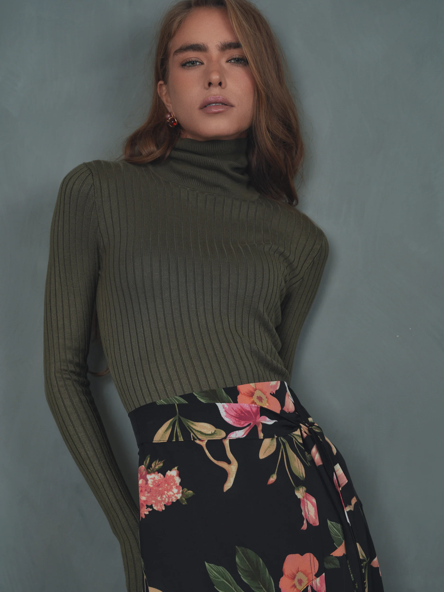 Basic Knit Turtleneck - Image 13