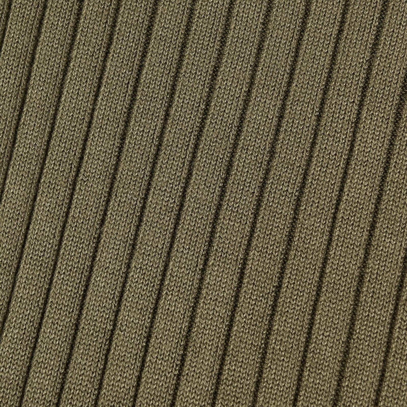 Basic Knit Turtleneck - Image 18