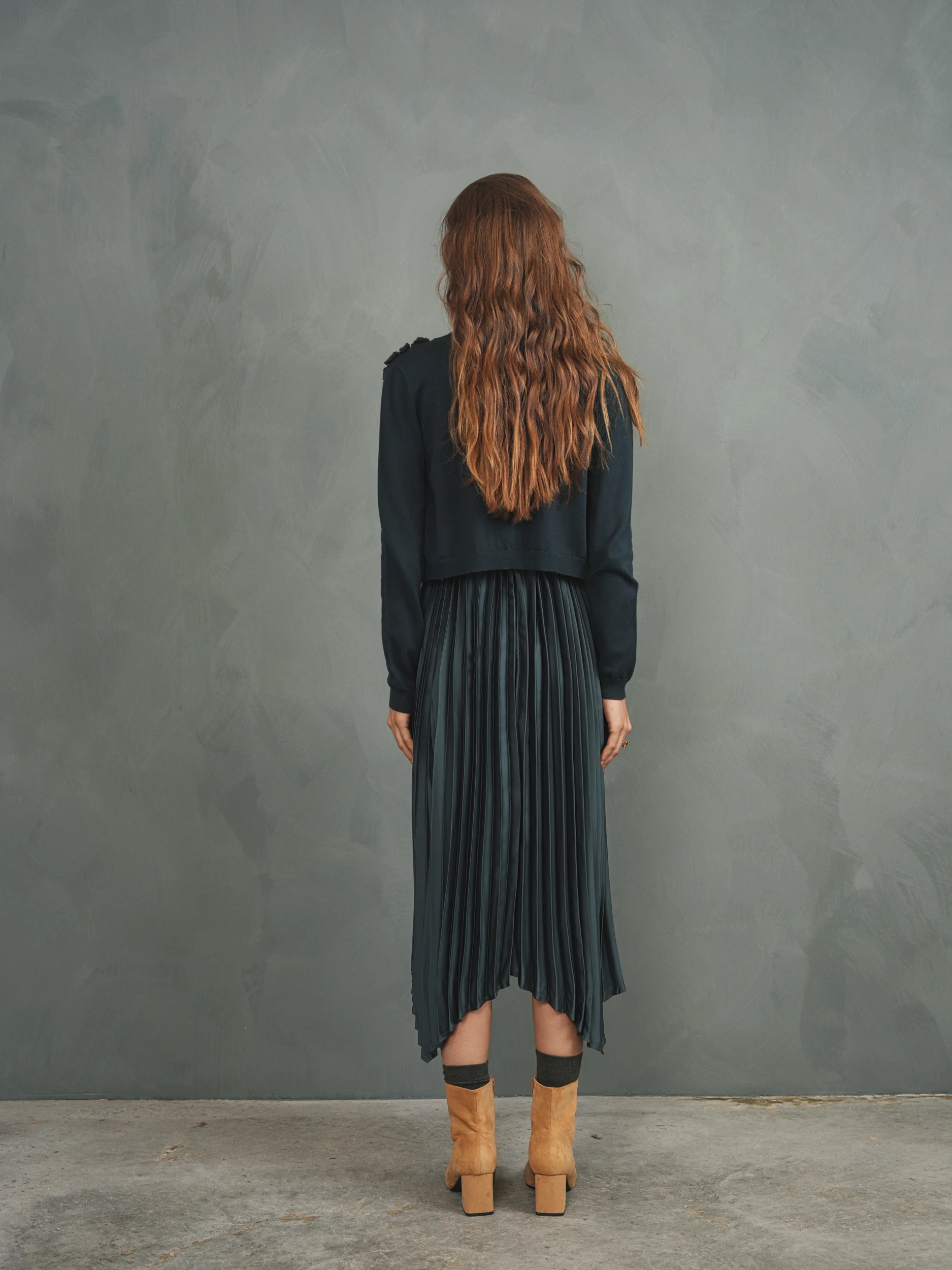 Pleated High-Low Sleeveless Dress - Image 10