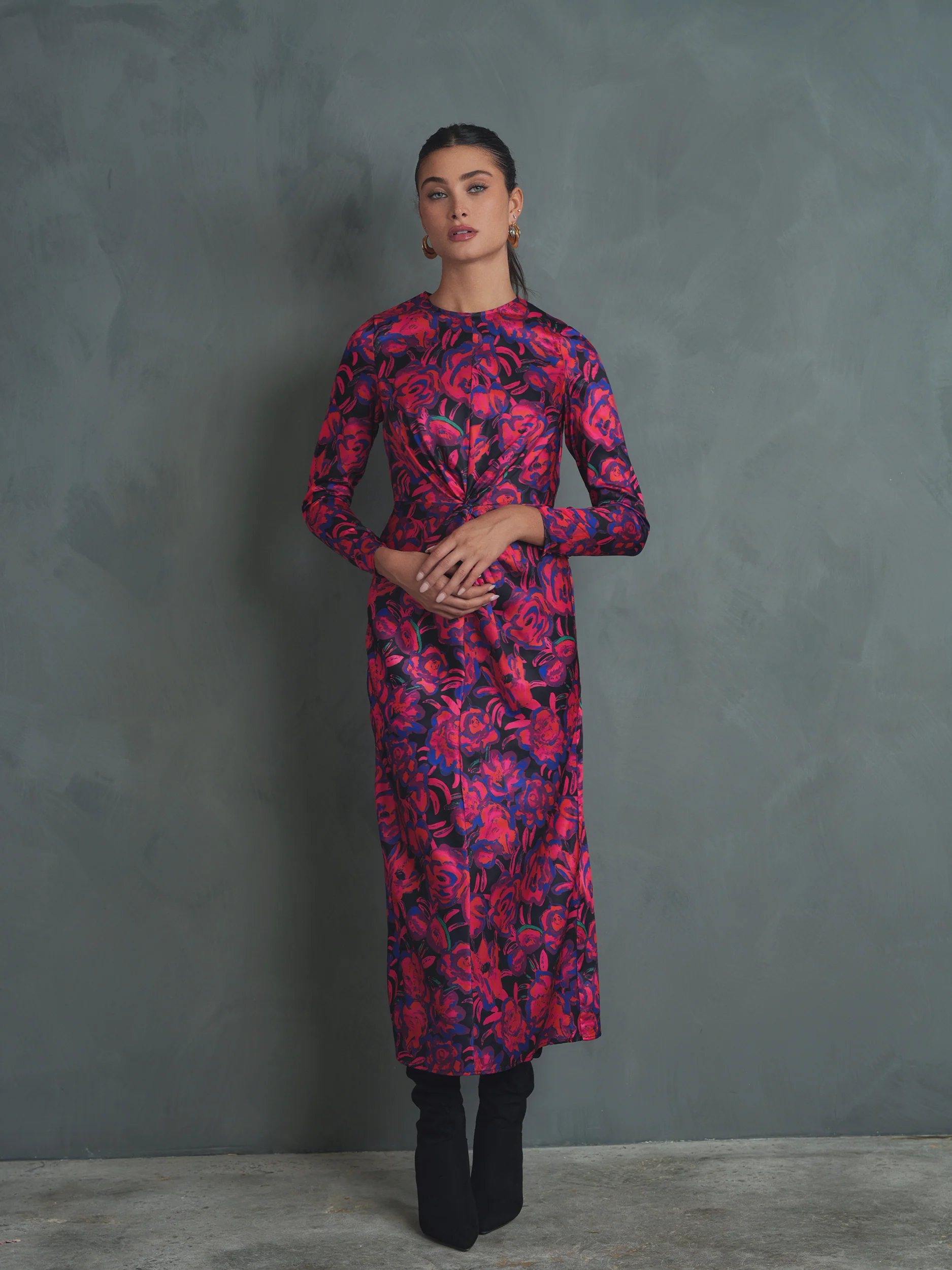 The Victoria Twist Front Dress - Image 5