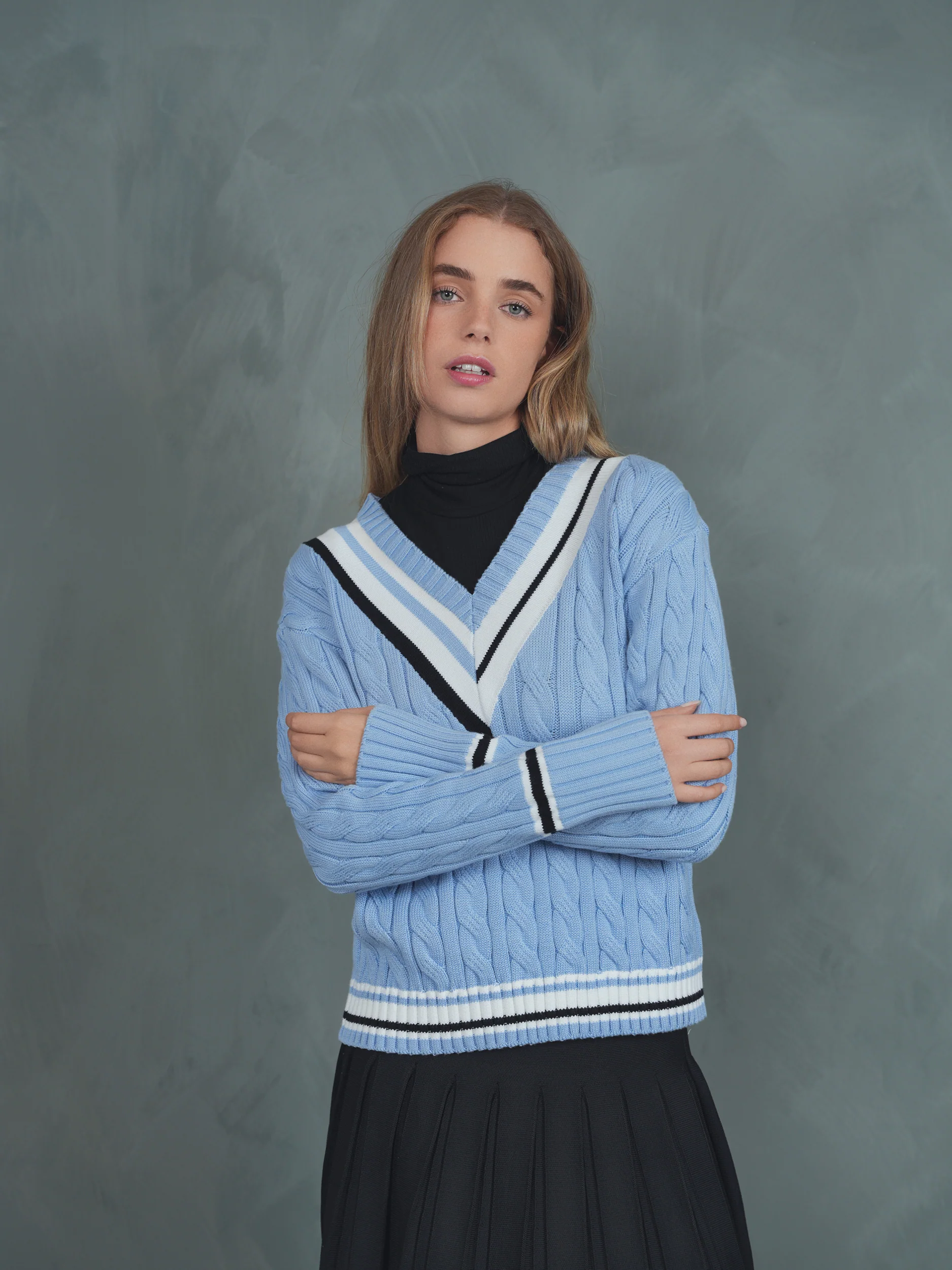 Cable Knit V-Neck Sweater - Image 3