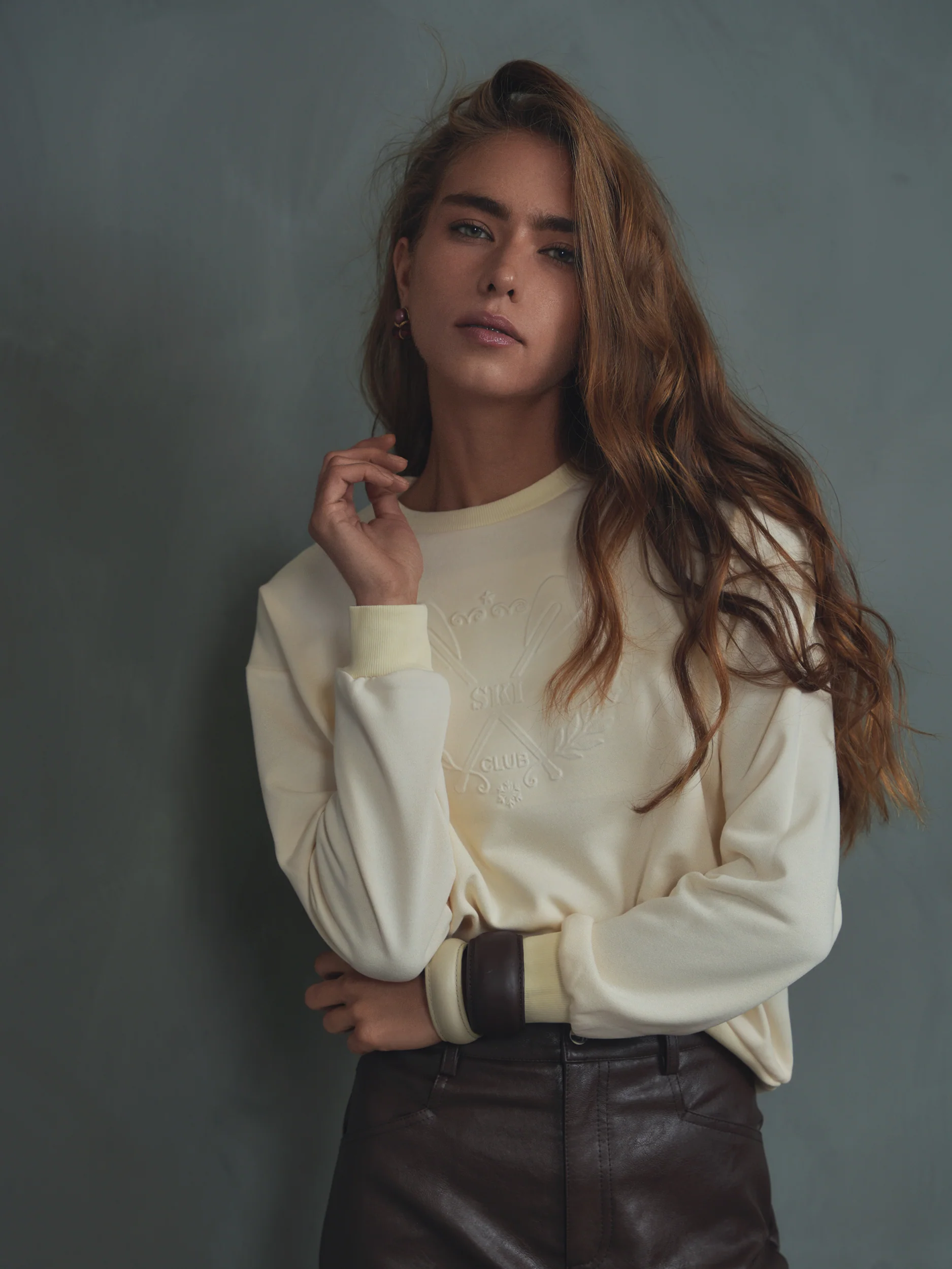 Ski Embossed Sweatshirt - Image 11