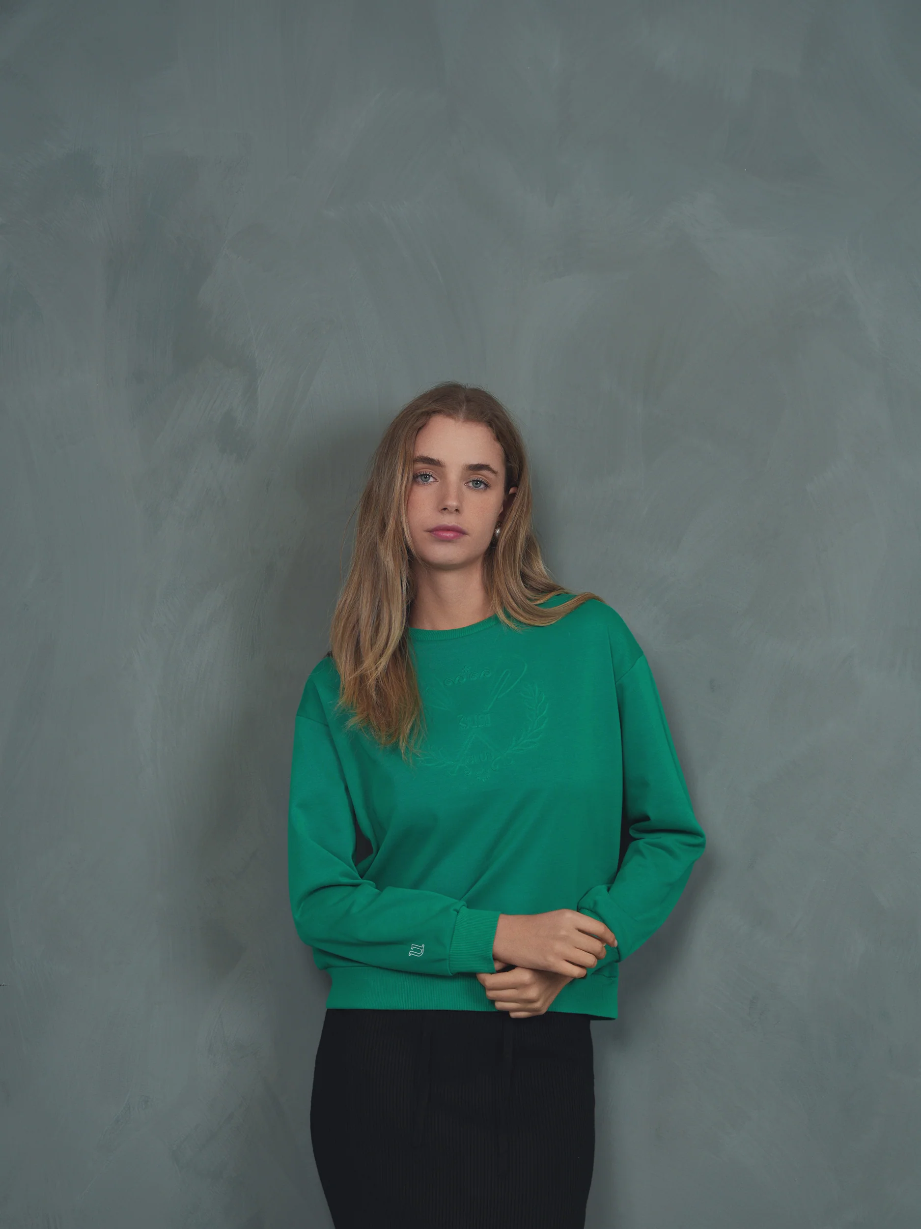 Ski Embossed Sweatshirt - Image 4