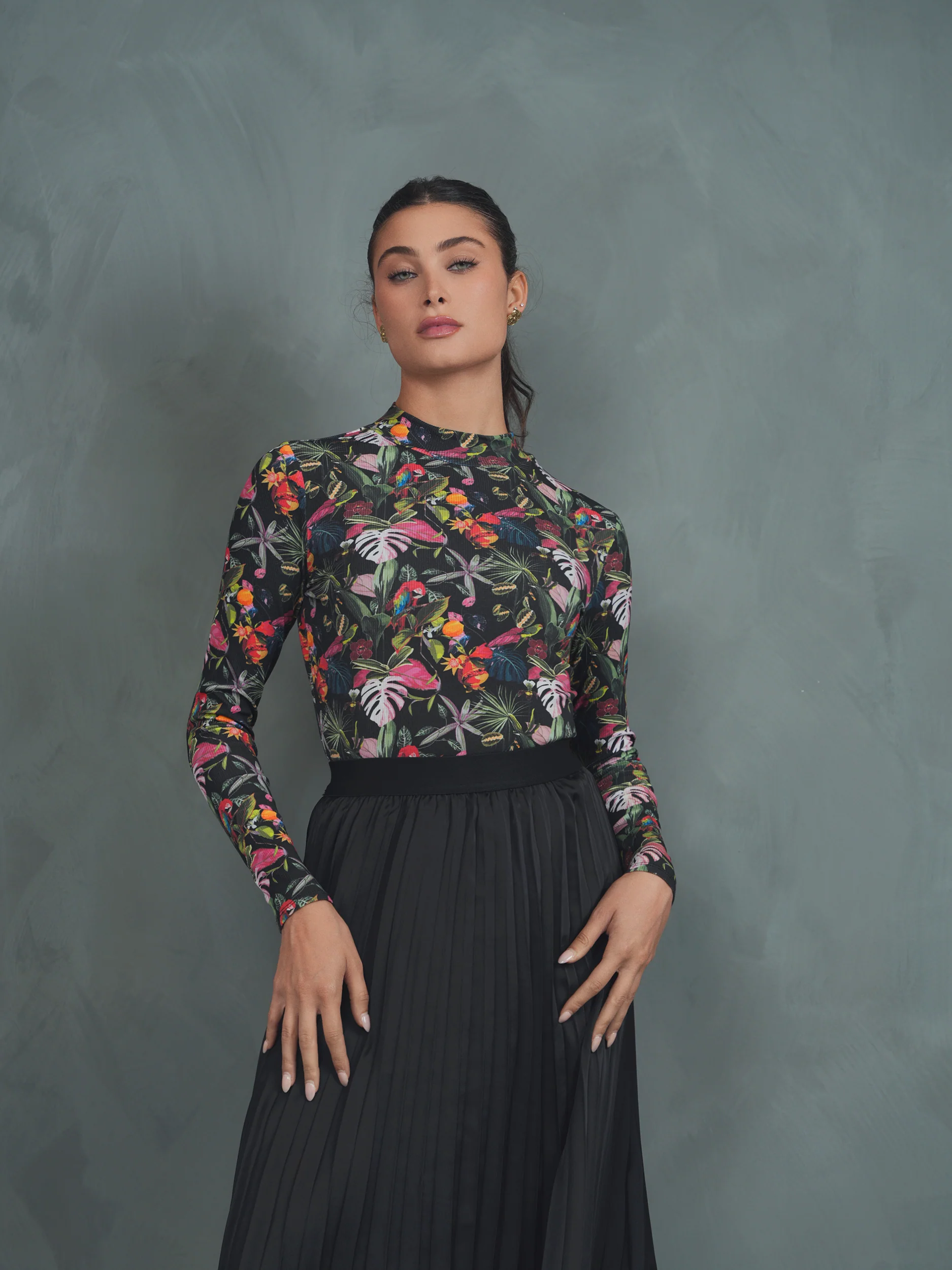 Mock Neck Print Rib Top - Image 9