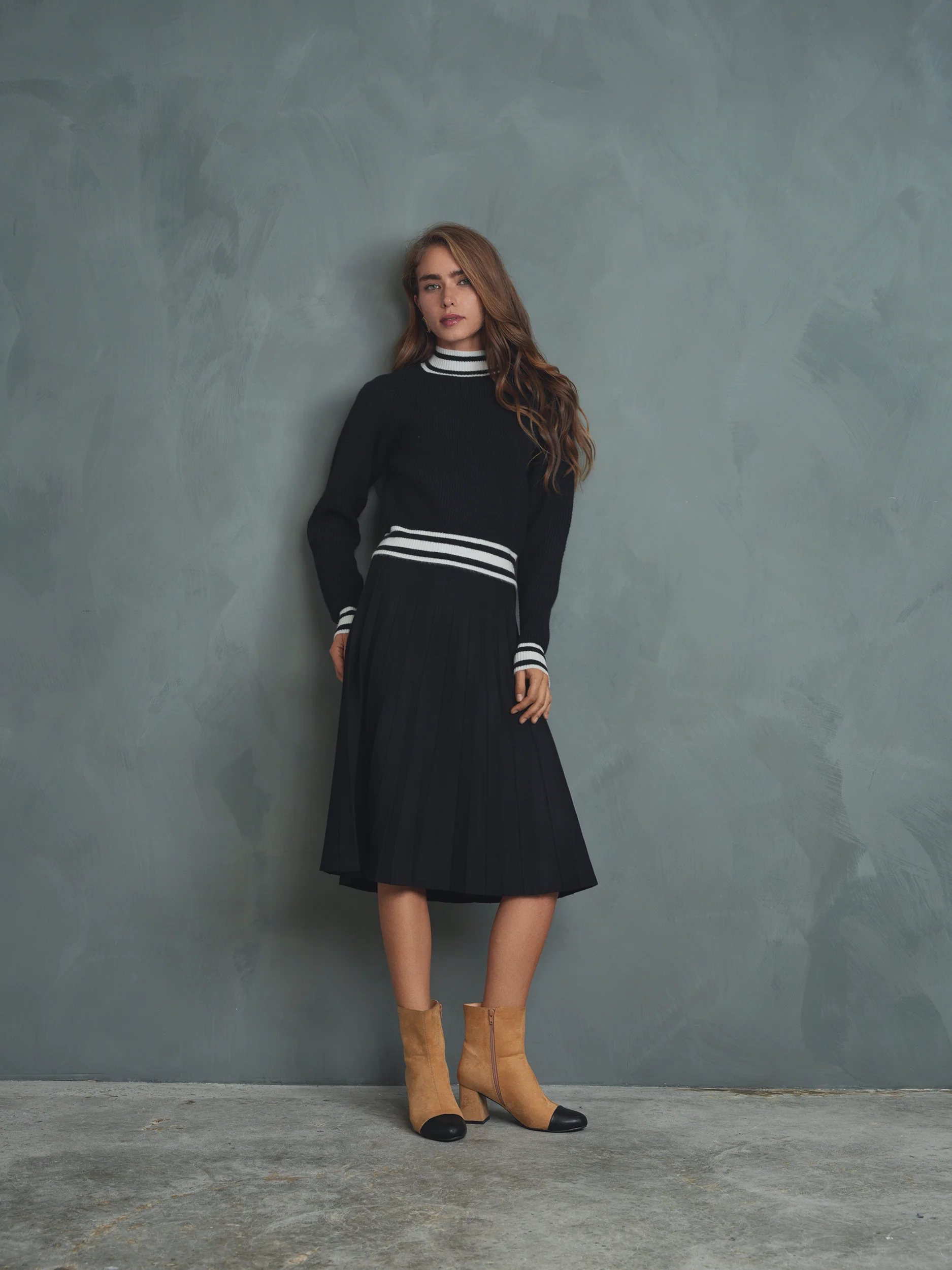 Mock Neck Raglan Sweater - Image 5