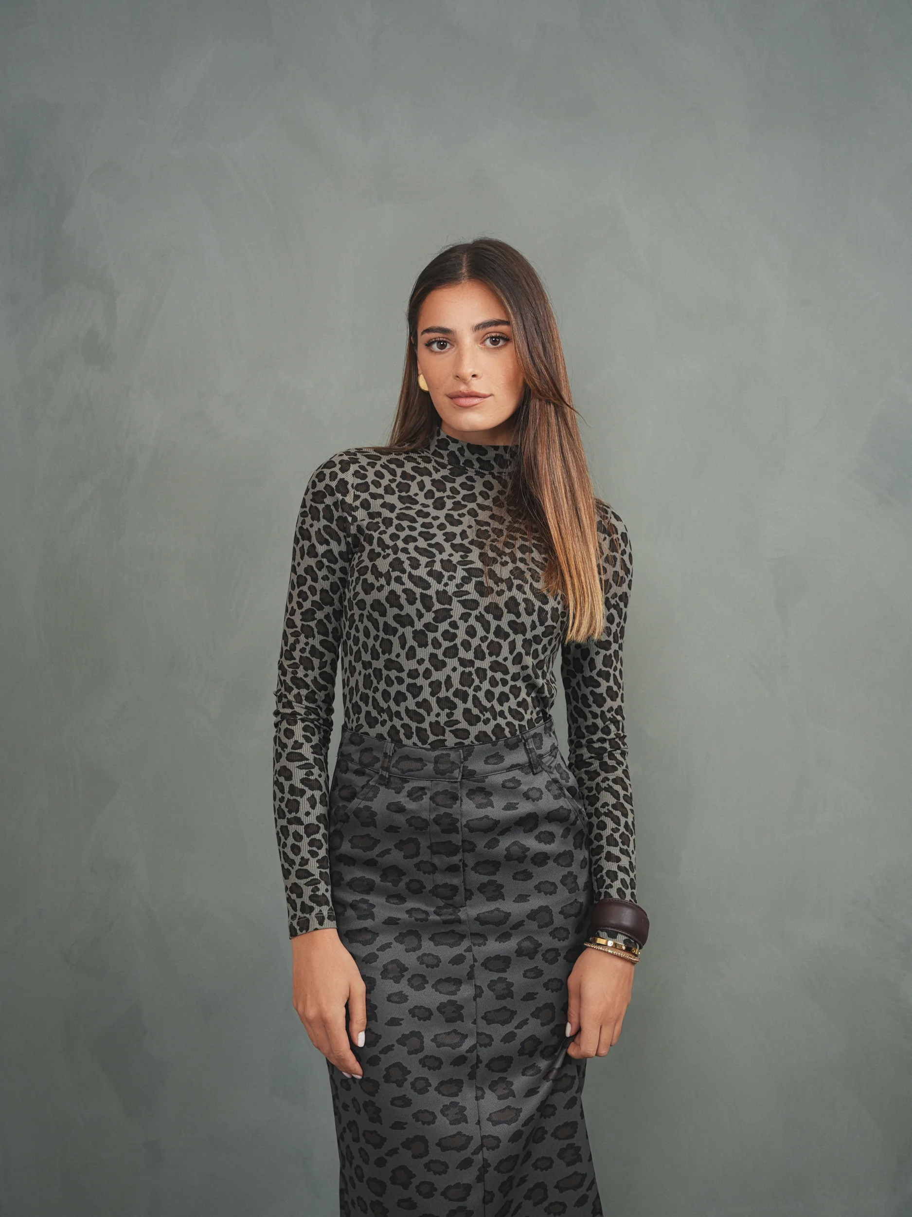 Front Slit Skirt - Image 15
