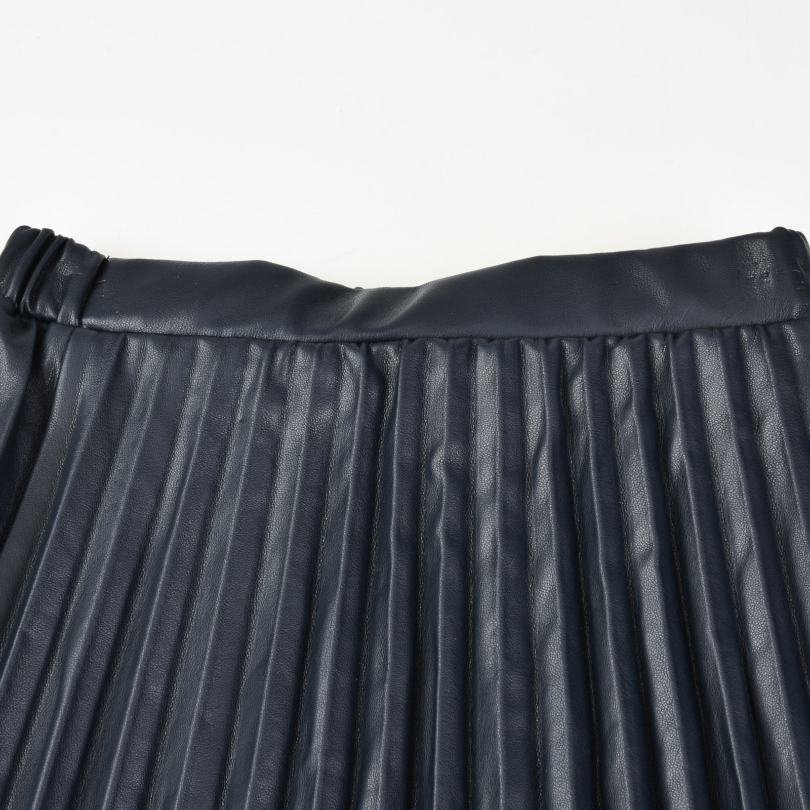 Pleated Leather Skirt - Image 11