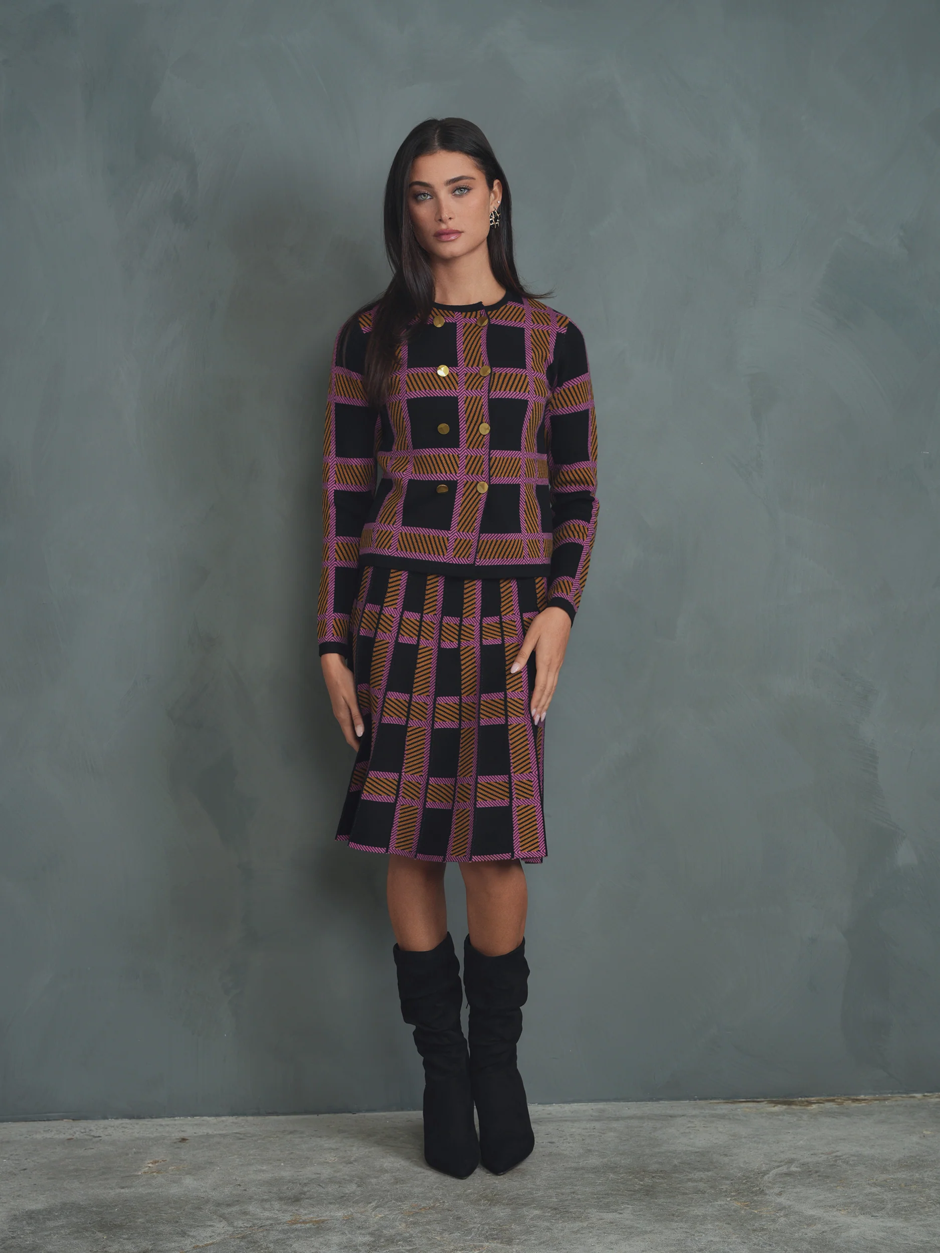 Jacquard Knit Pleated Skirt - Image 10